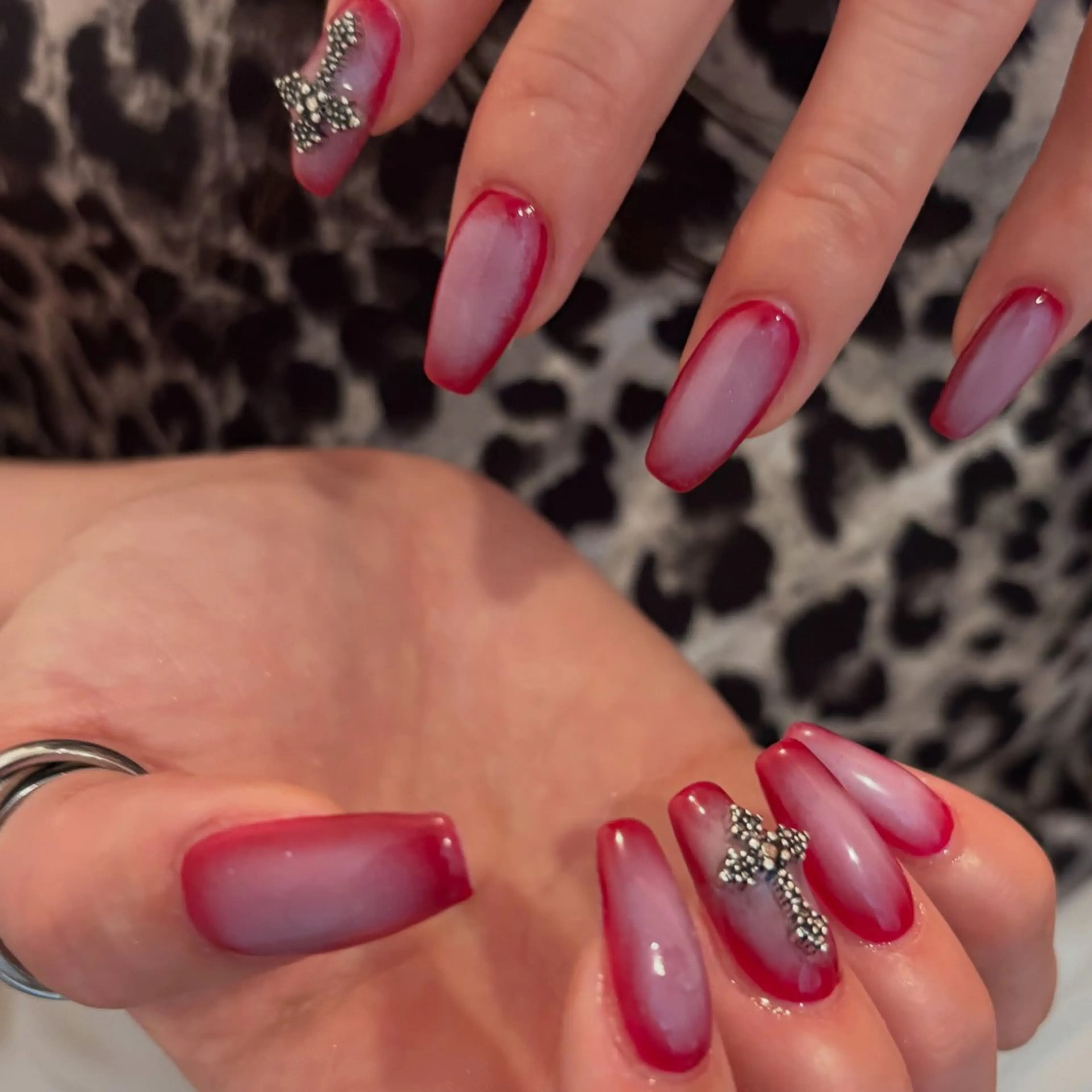 ネイル ハンドネイル フットネイル yuri / 個性派nailのネイルデザイン