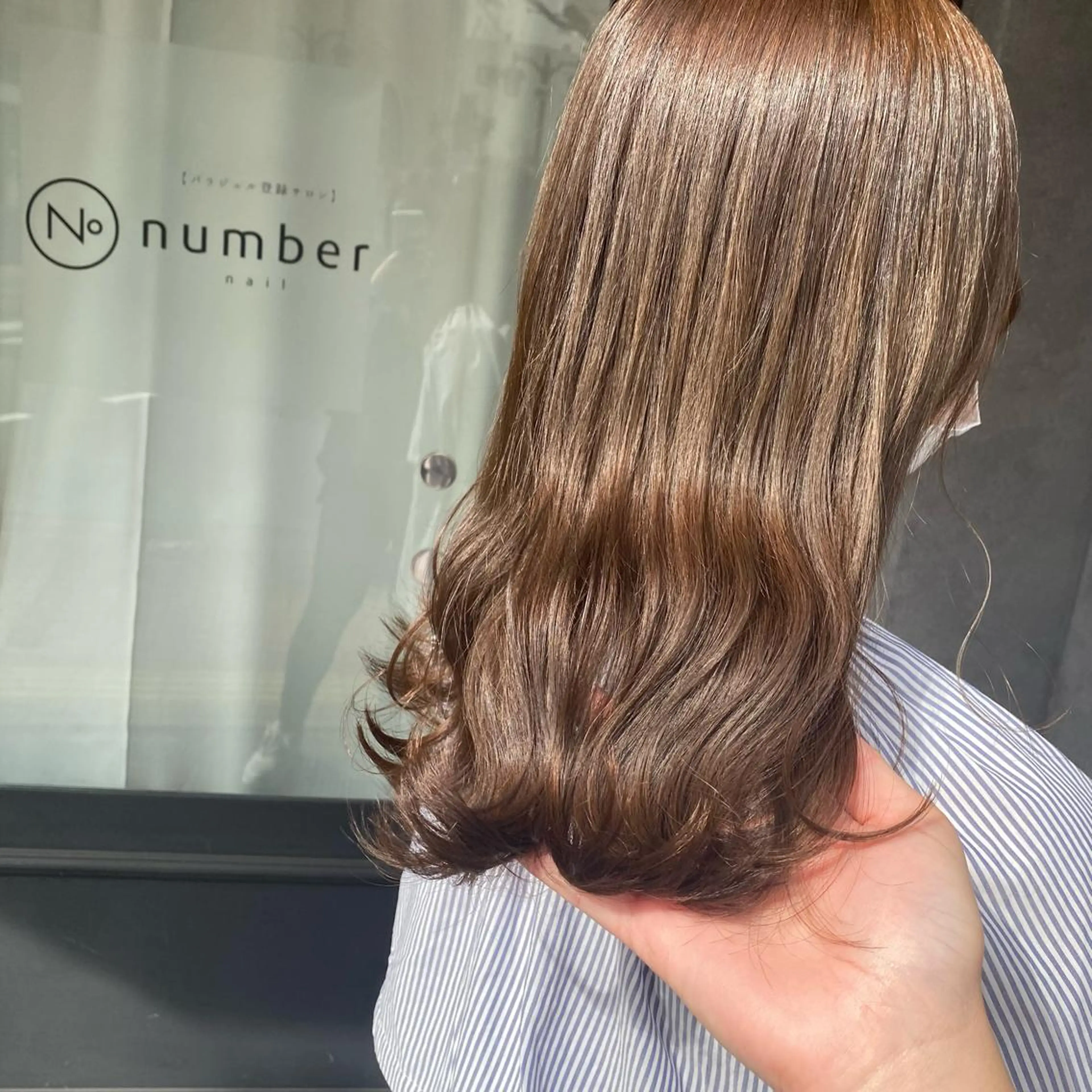 セミロング カラー カット ヘアカラー トリートメント 🫧透明感カラー 🫧 ジルバ清水南海のヘアスタイル