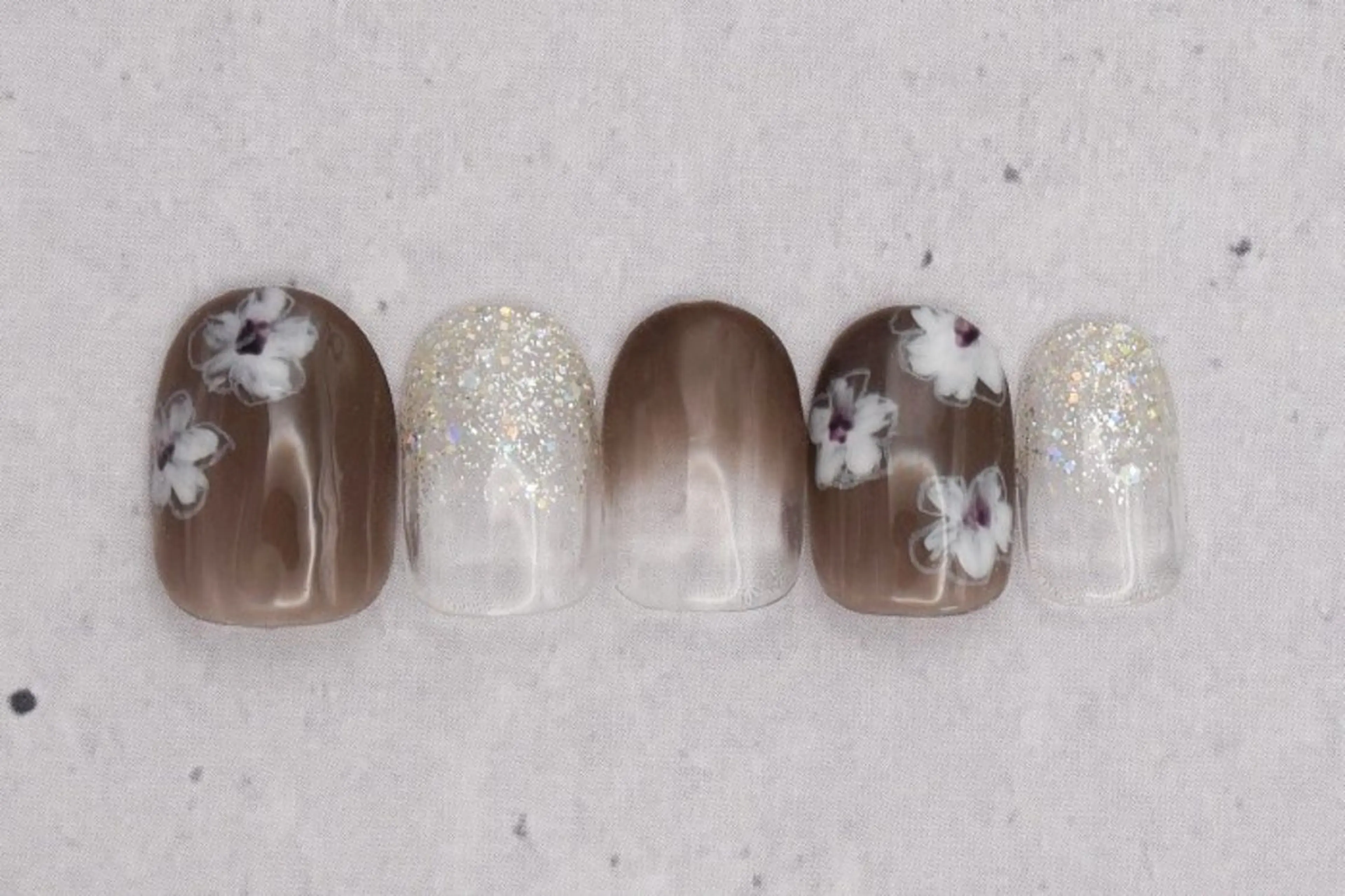 ネイル 長谷川 美穂のネイルデザイン