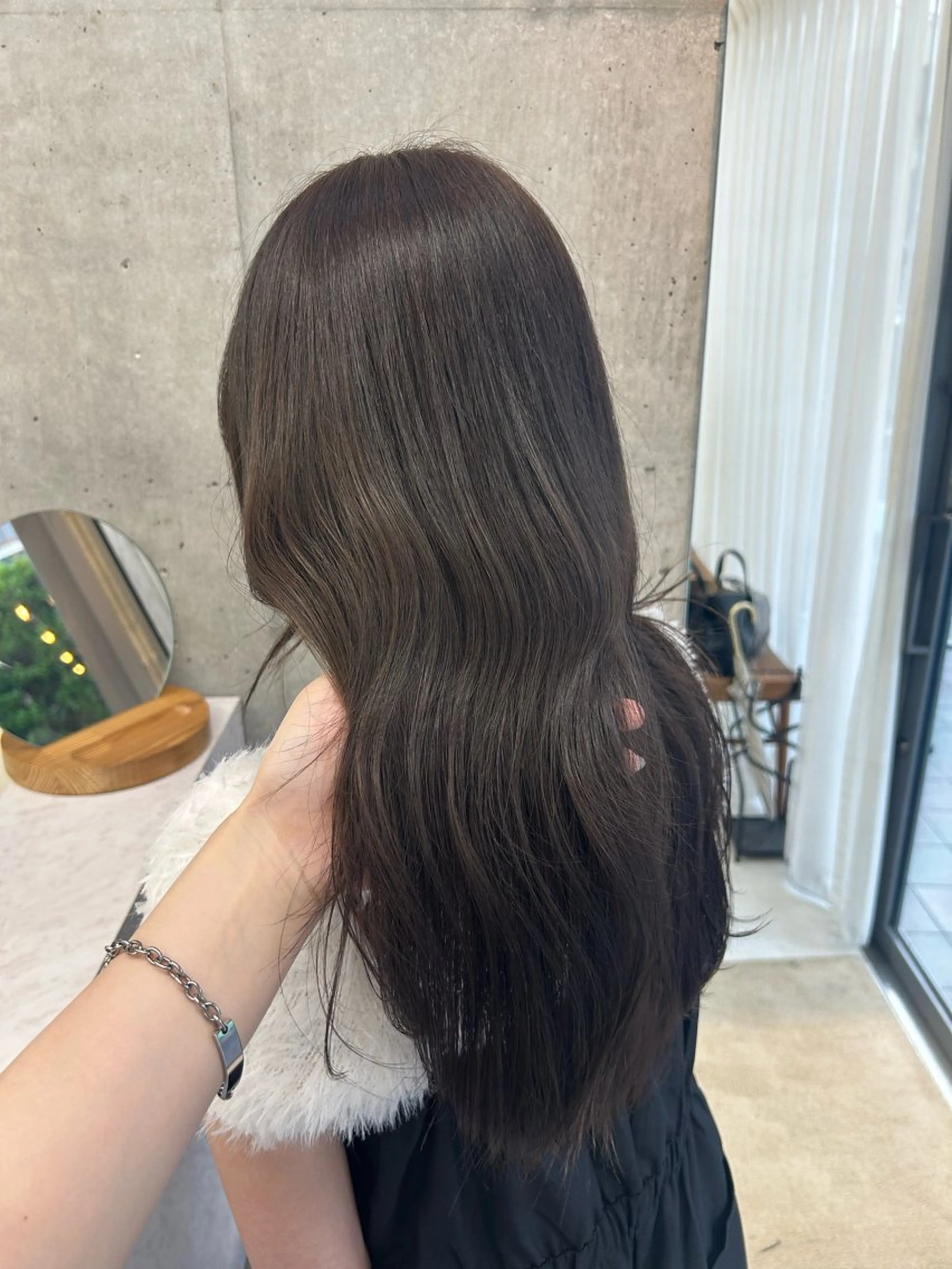 ロング ピンクラベンダー ヘアカラー トリートメント Lomalia Yuuka/42🩵のヘアスタイル