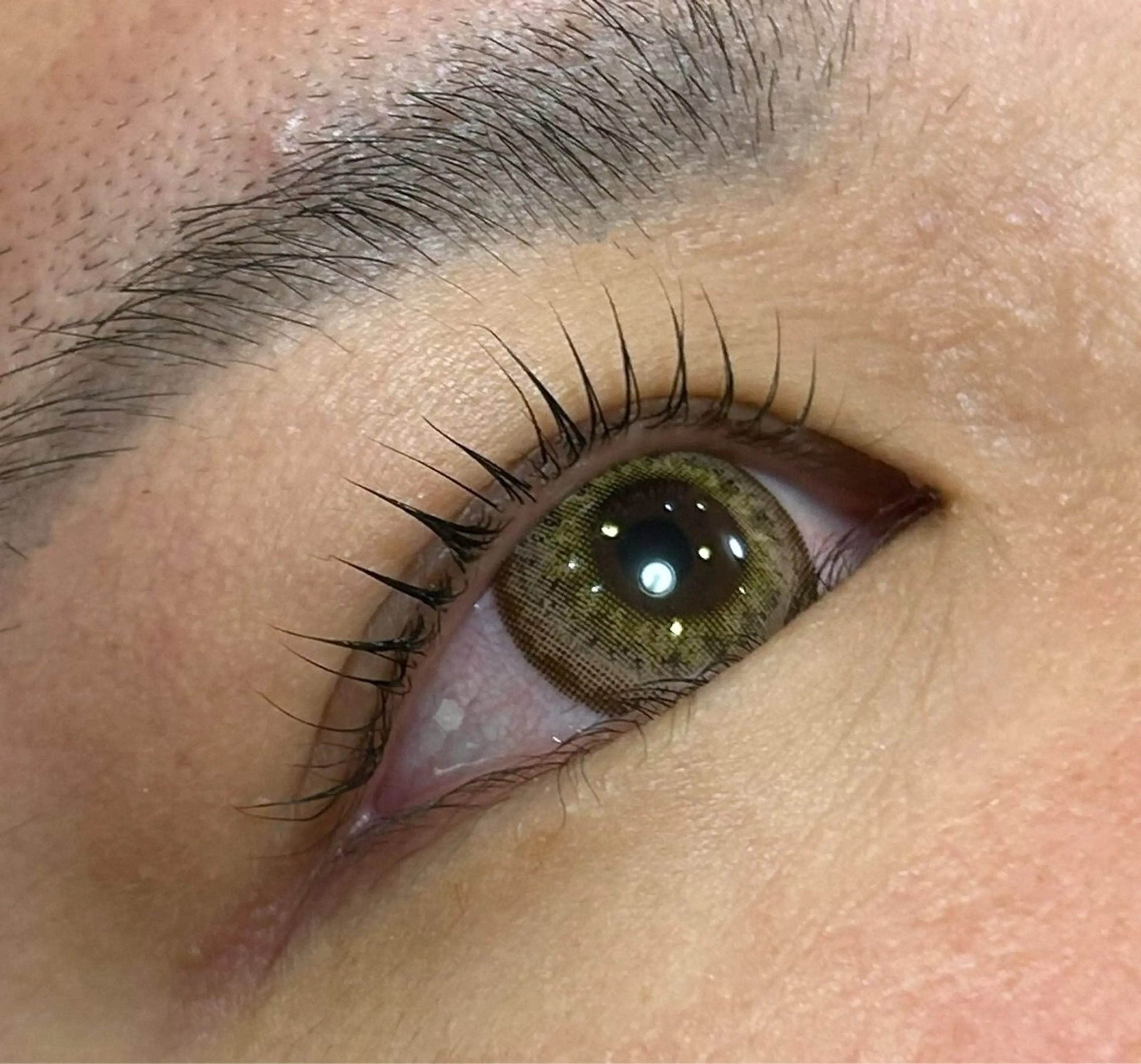 マツエク・マツパ Cカール 知久 絢音のヘアスタイル