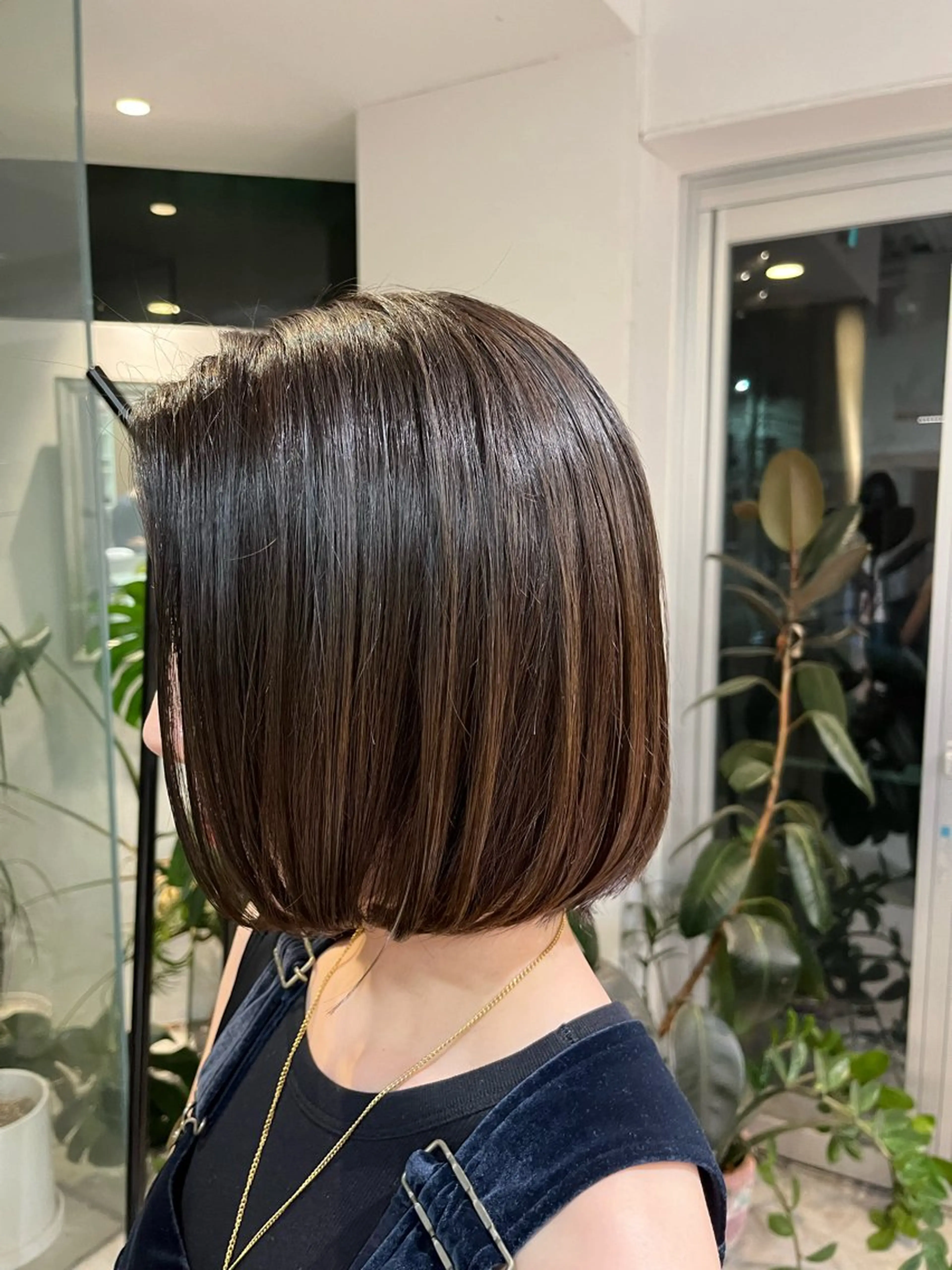 ミディアム カラー カット ヘアカラー トリートメント bleach所属・池田 寿子のヘアスタイル