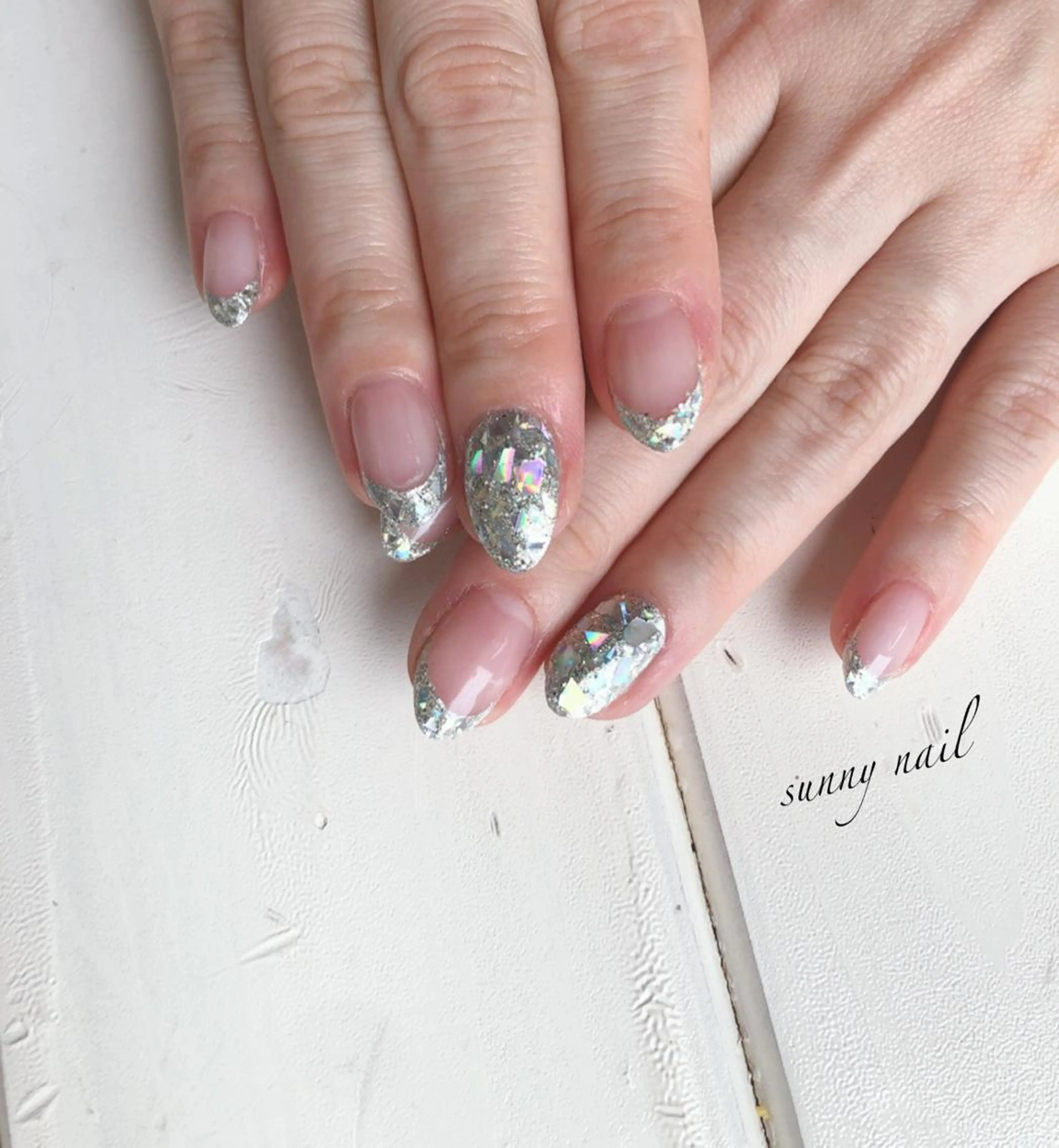 ネイル フレンチネイル ガラスフレンチ キラキラネイル sunny nailのネイルデザイン