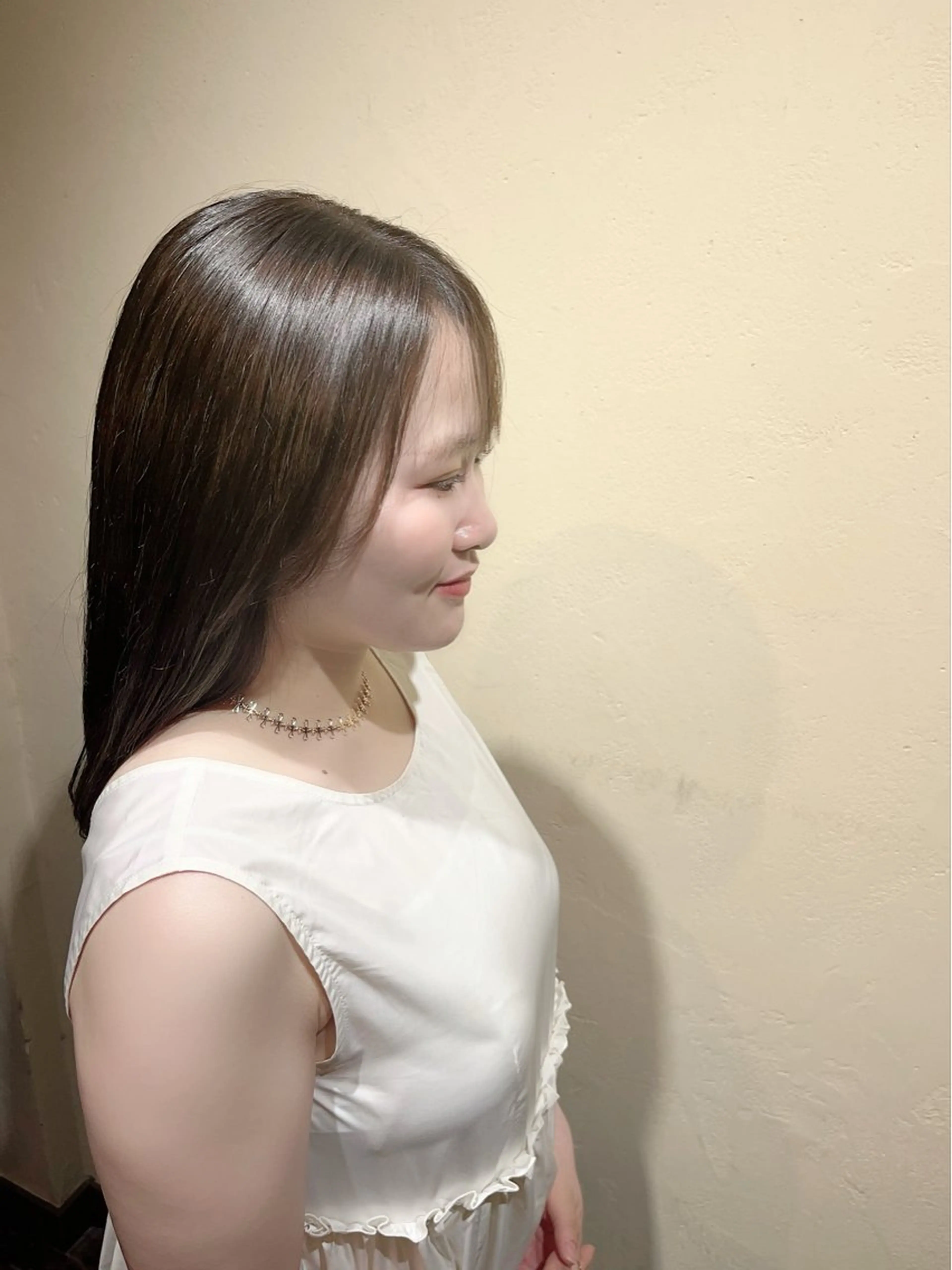 セミロング カラー 透明感カラー ハイライトカラー ハイライト 竹谷 千佳子のエステ・リラクイメージ