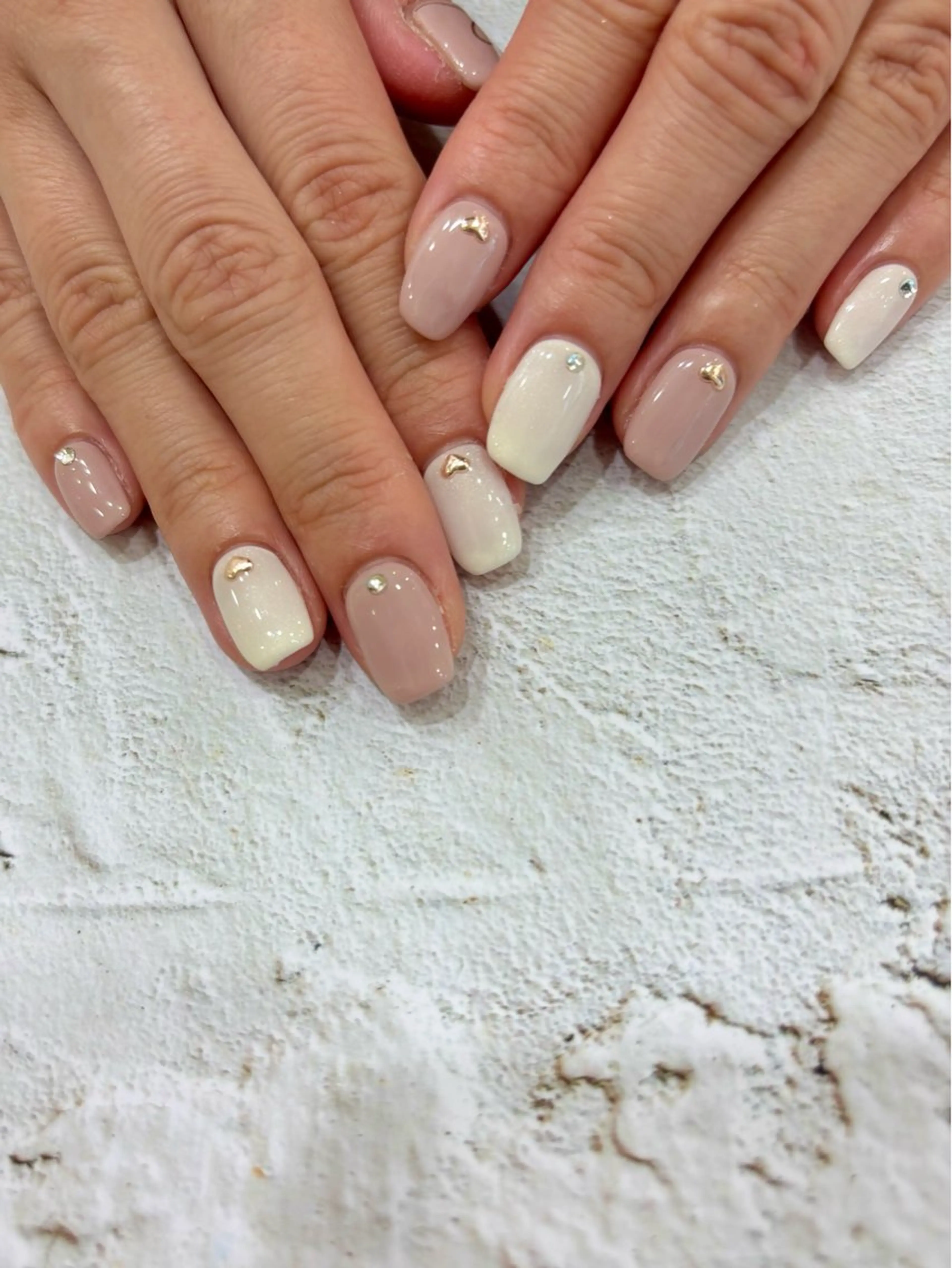 ネイル 安藤 彩乃のネイルデザイン