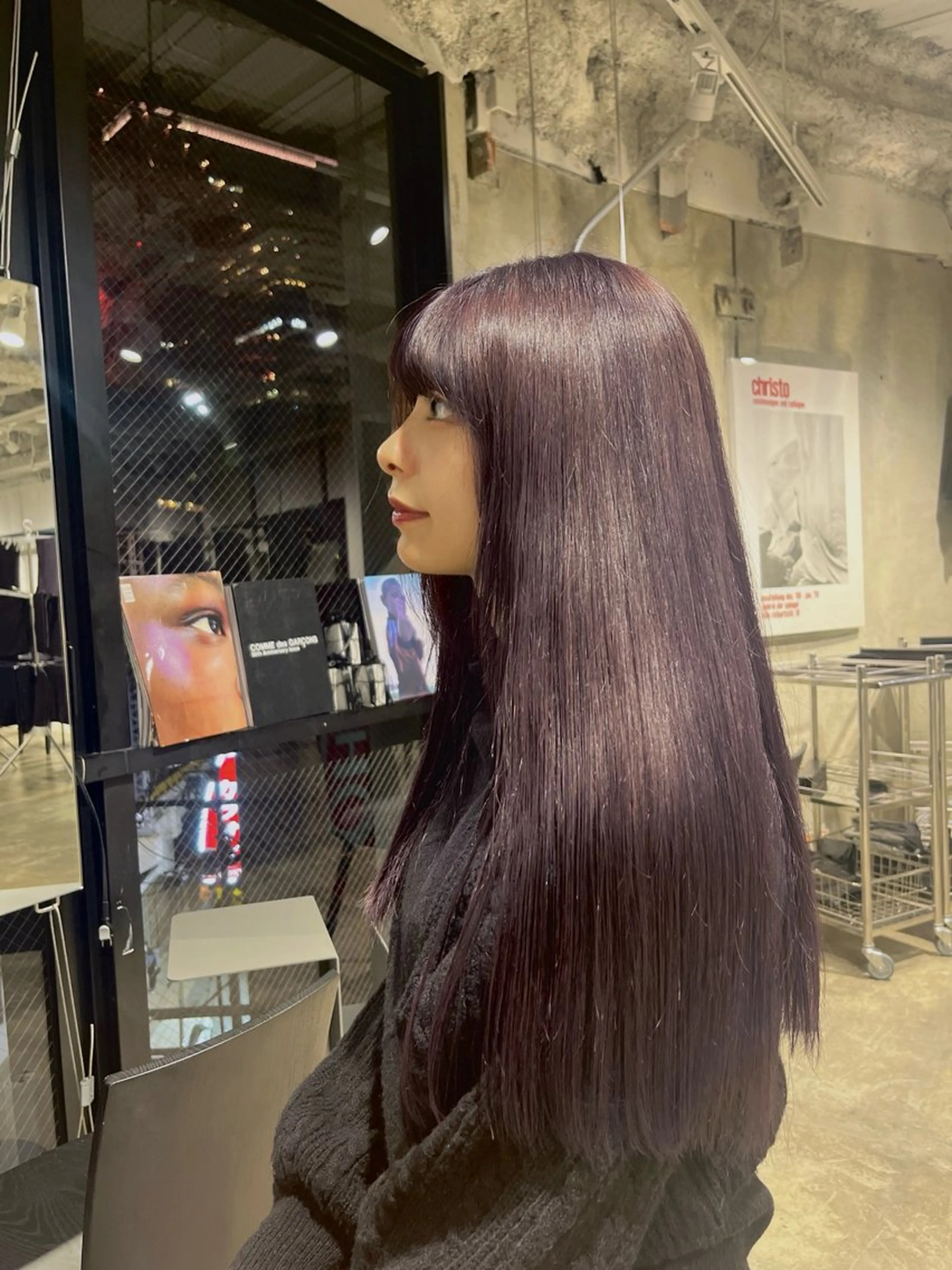 ロング パープルカラー カット ヘアカラー Shion/ レイヤー/髪質改善のヘアスタイル