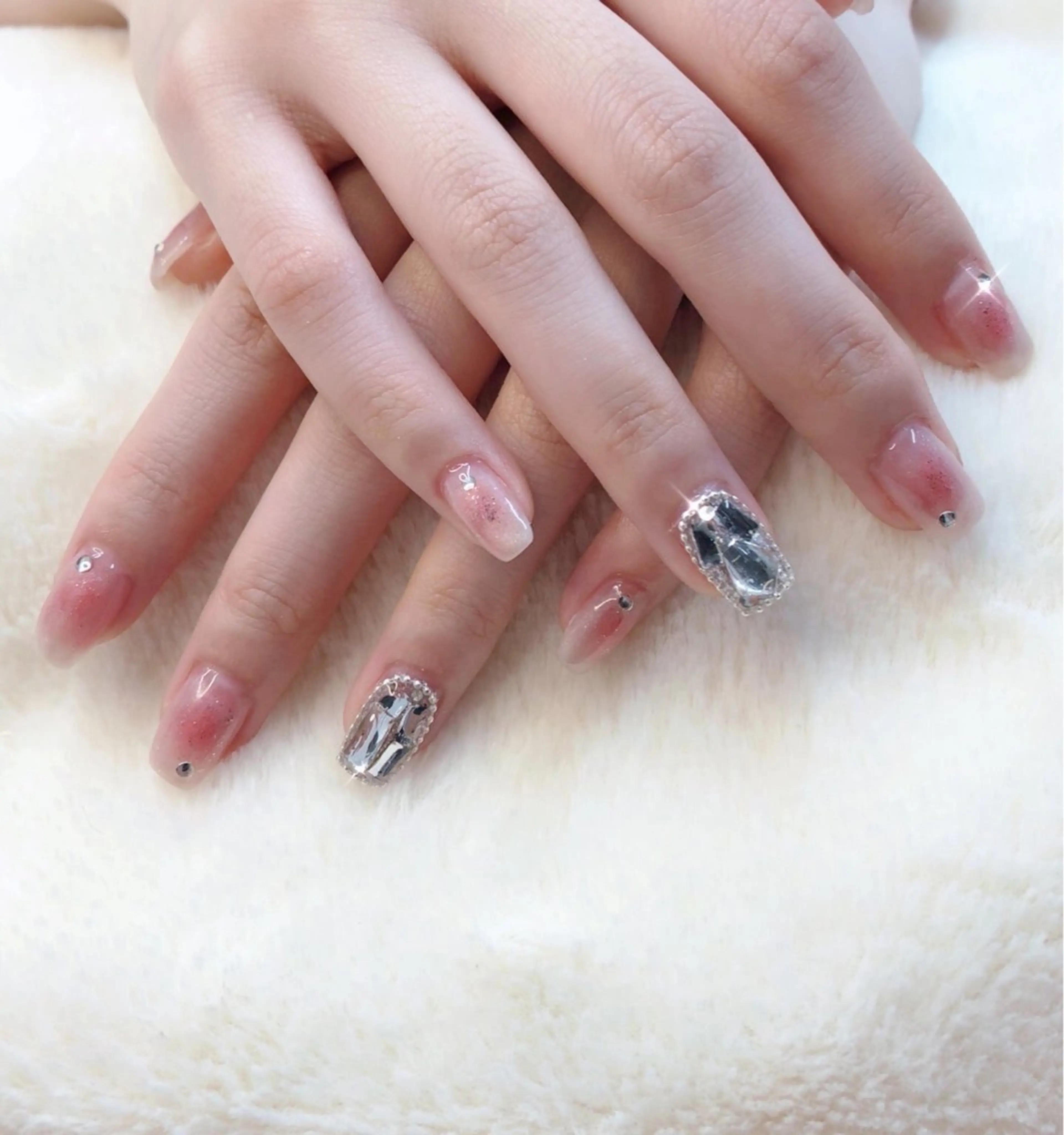 ネイル フットネイル ゴールド マグネットネイル ミラーネイル オフィスネイル ハンドネイル ハンドケア 大門浜松町 ネイルのネイルデザイン