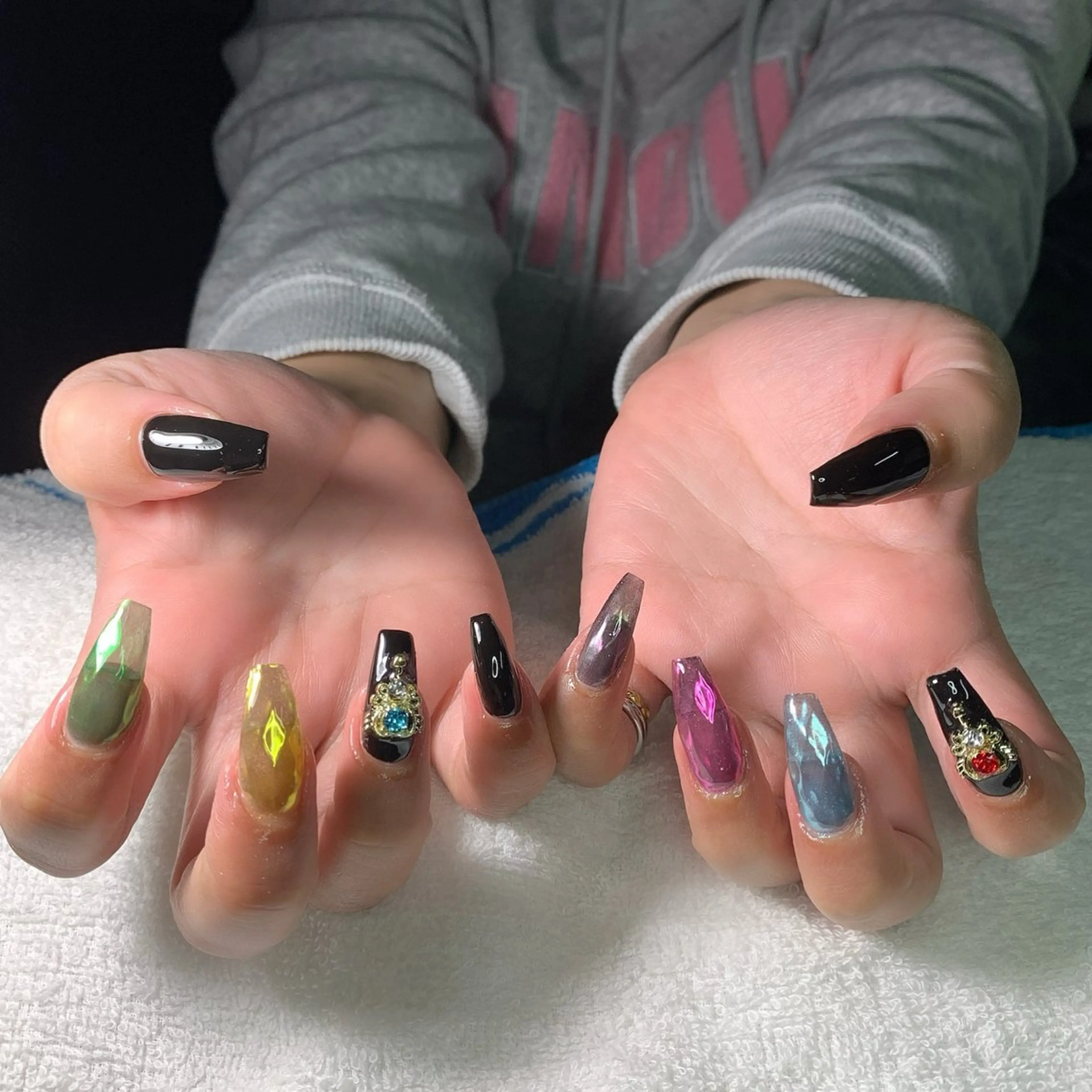 ネイル ネイルチップ ハンドネイル フットネイル MHR nailのネイルデザイン