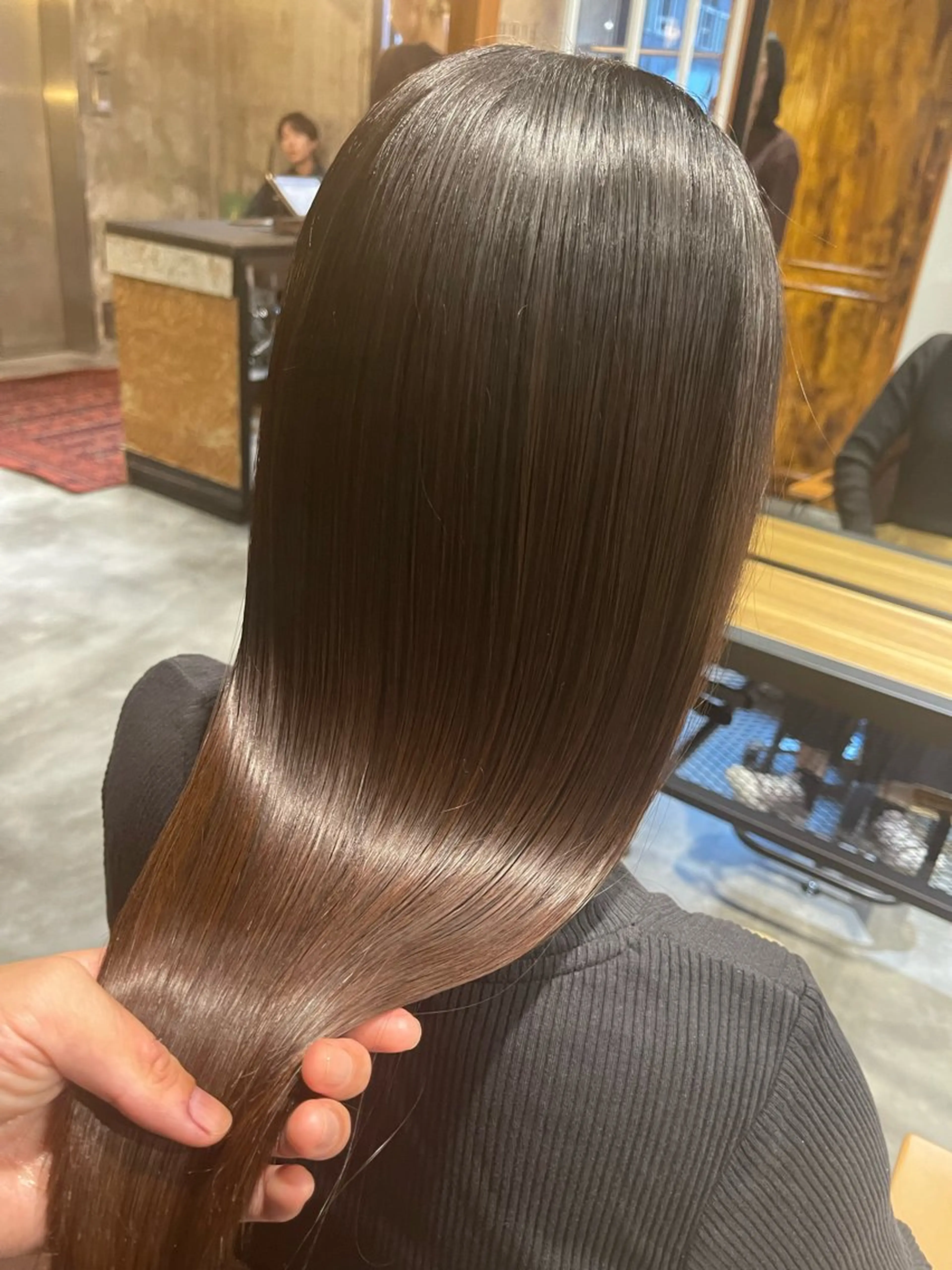 セミロング カラー カット ヘアカラー トリートメント 髪質改善／艶髪特化 /柔らかさ/清水翔矢のヘアスタイル