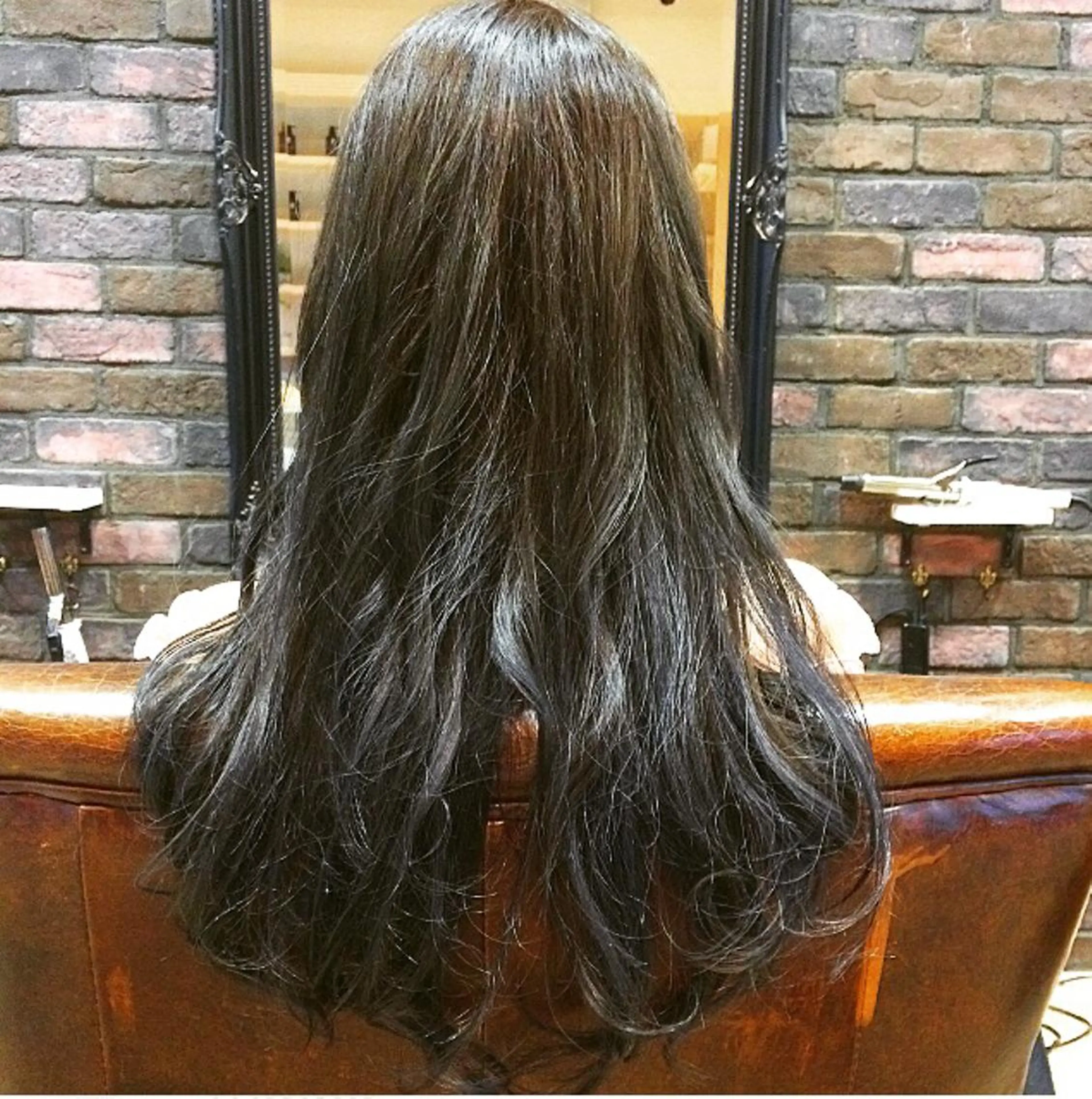 セミロング ロング カラー olga所属・松尾謙佑【ハイライト LEDエクステ】のヘアスタイル