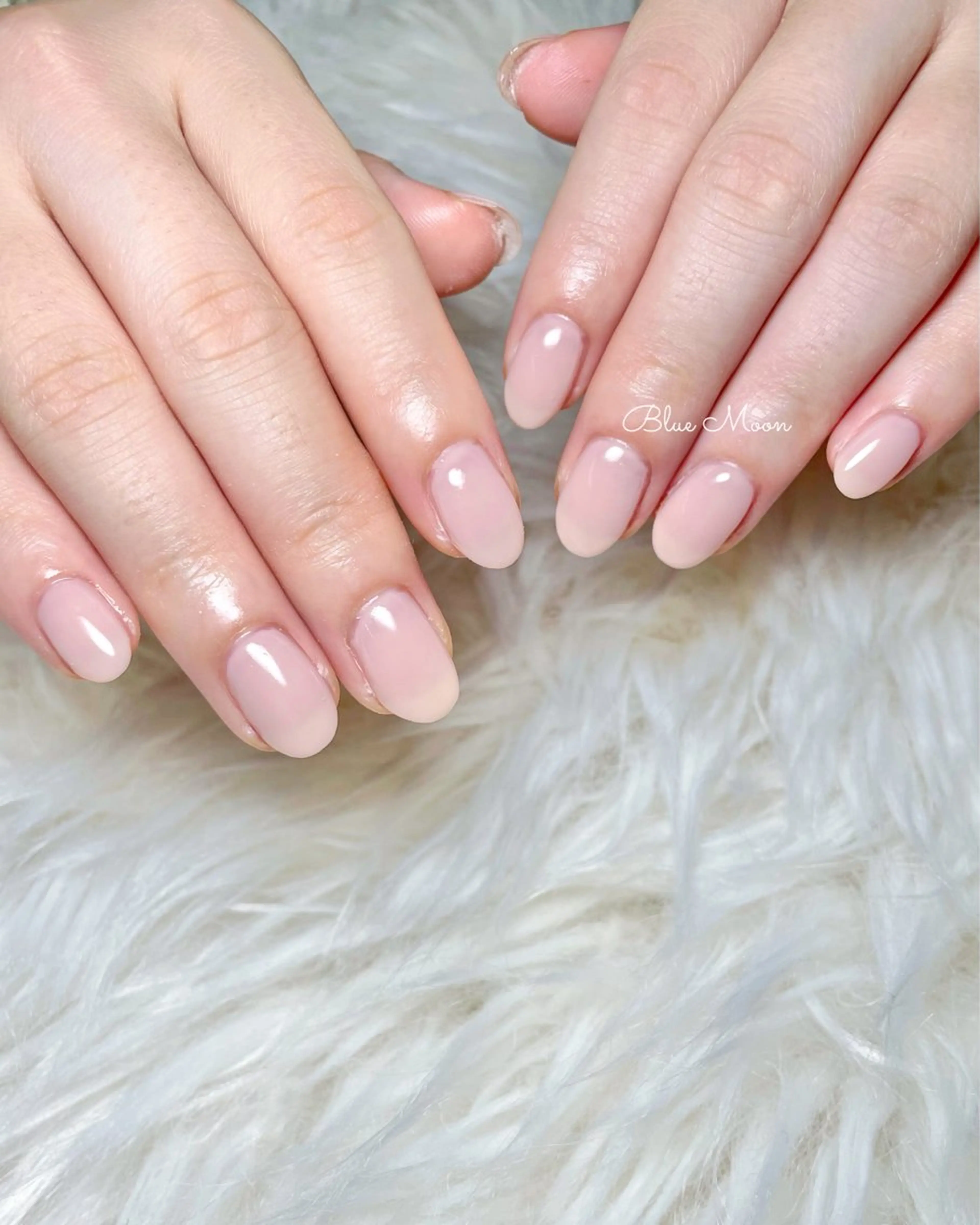 ネイル ハンドネイル フットネイル ハンドケア nail salon Blue Moonのネイルデザイン