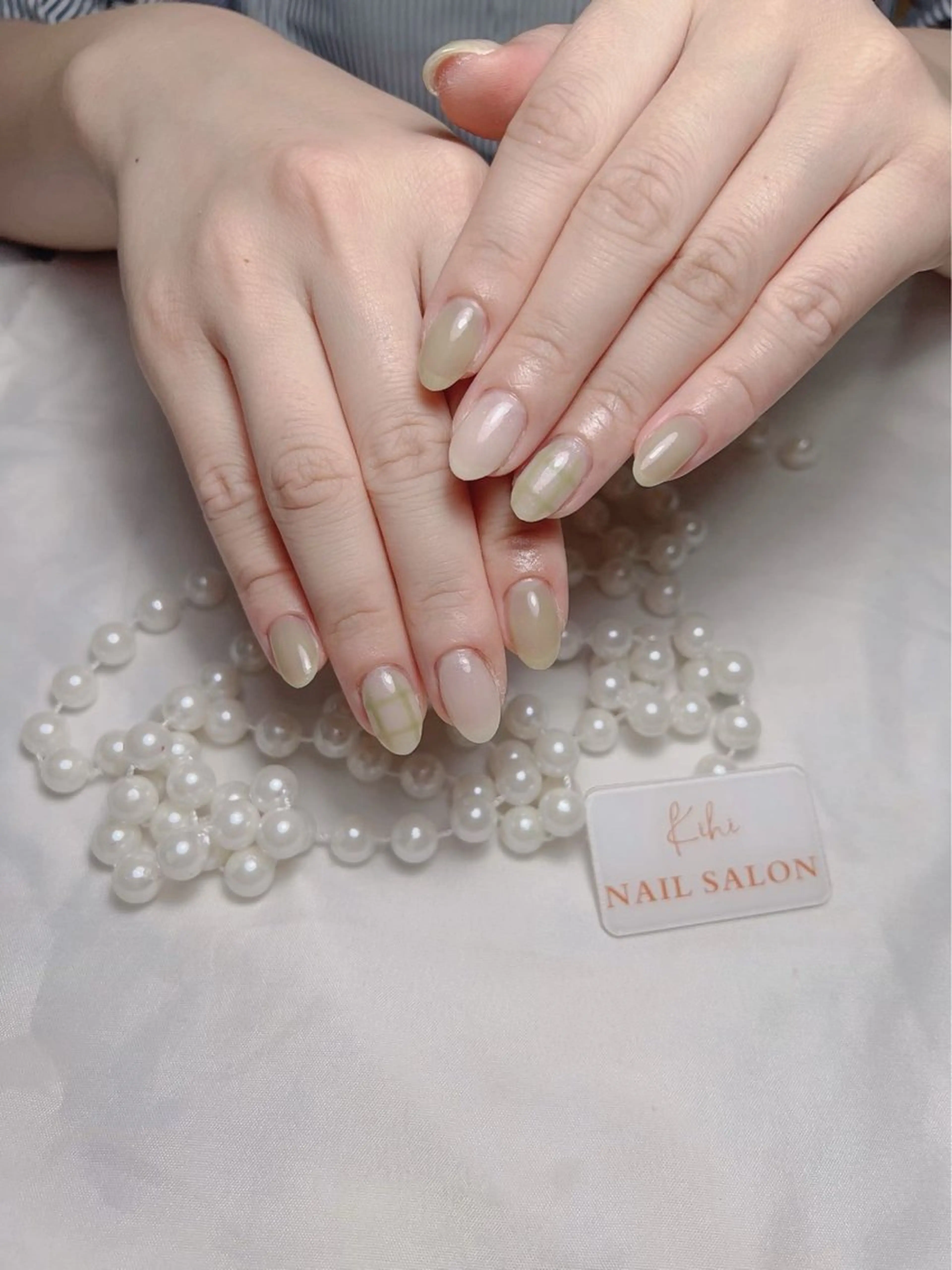 ネイル アートネイル フレンチネイル ジェルネイル グラデーション 韓国ネイル ハンドネイル 💕鈴木ユリ パラジェル/オフ無料のネイルデザイン