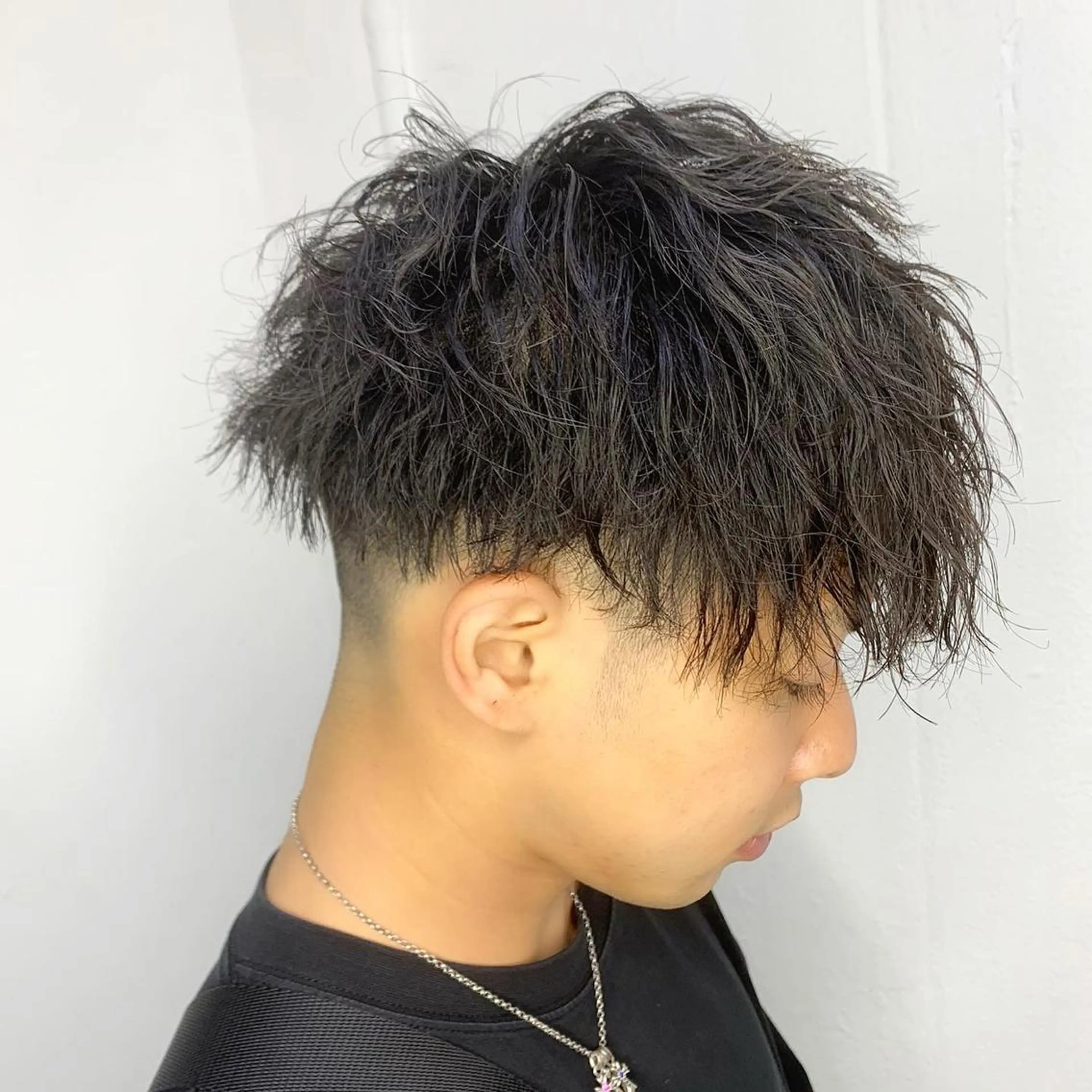 ショート カラー パーマ ヘアアレンジ メンズ キッズ ネイル マツエク・マツパ カット トリートメント ヘアセット メンズ人気NO,1 Genieジーニーのヘアスタイル