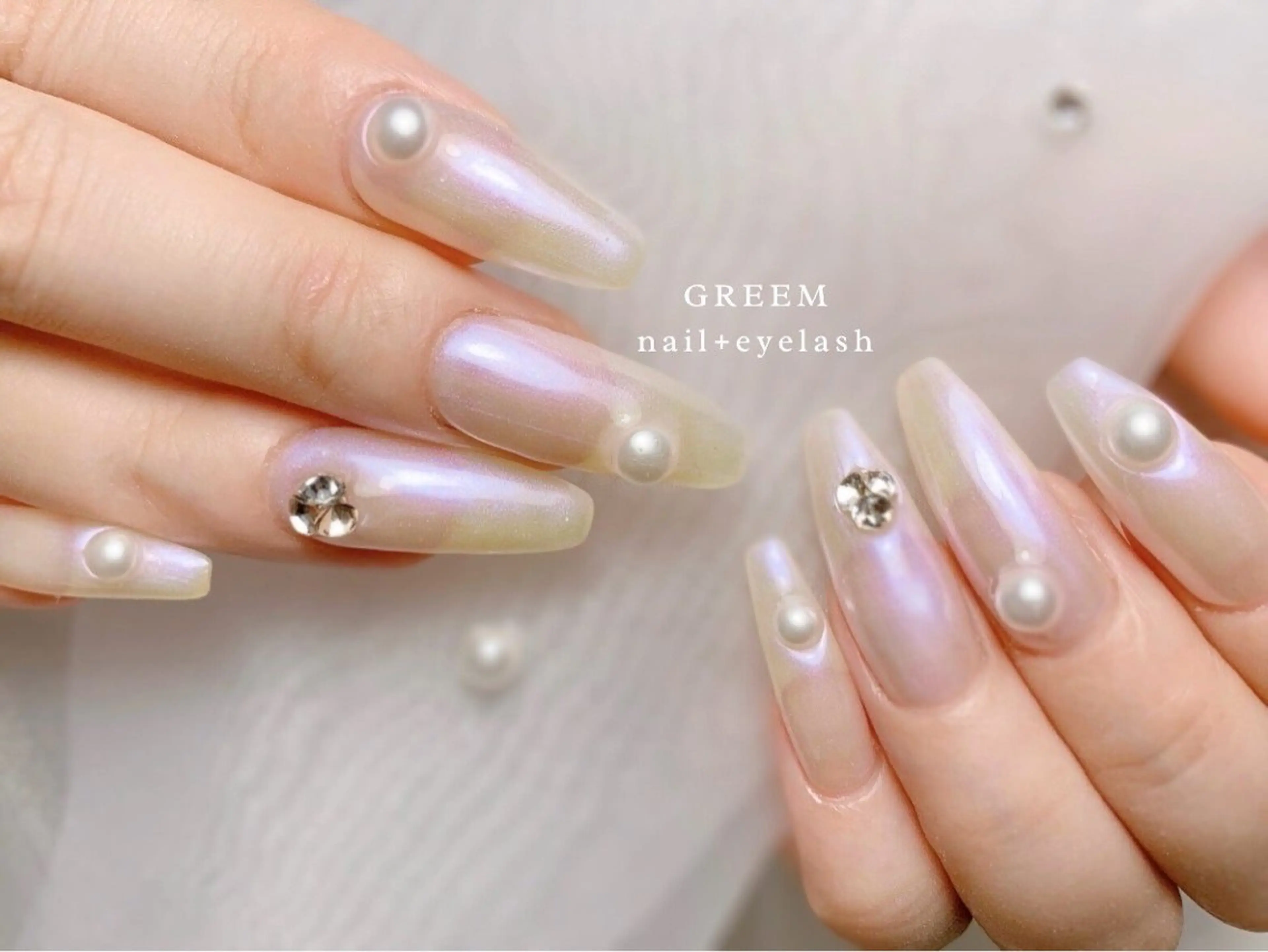 ネイル オーロラネイル ハンドネイル GREEM グリームのネイルデザイン