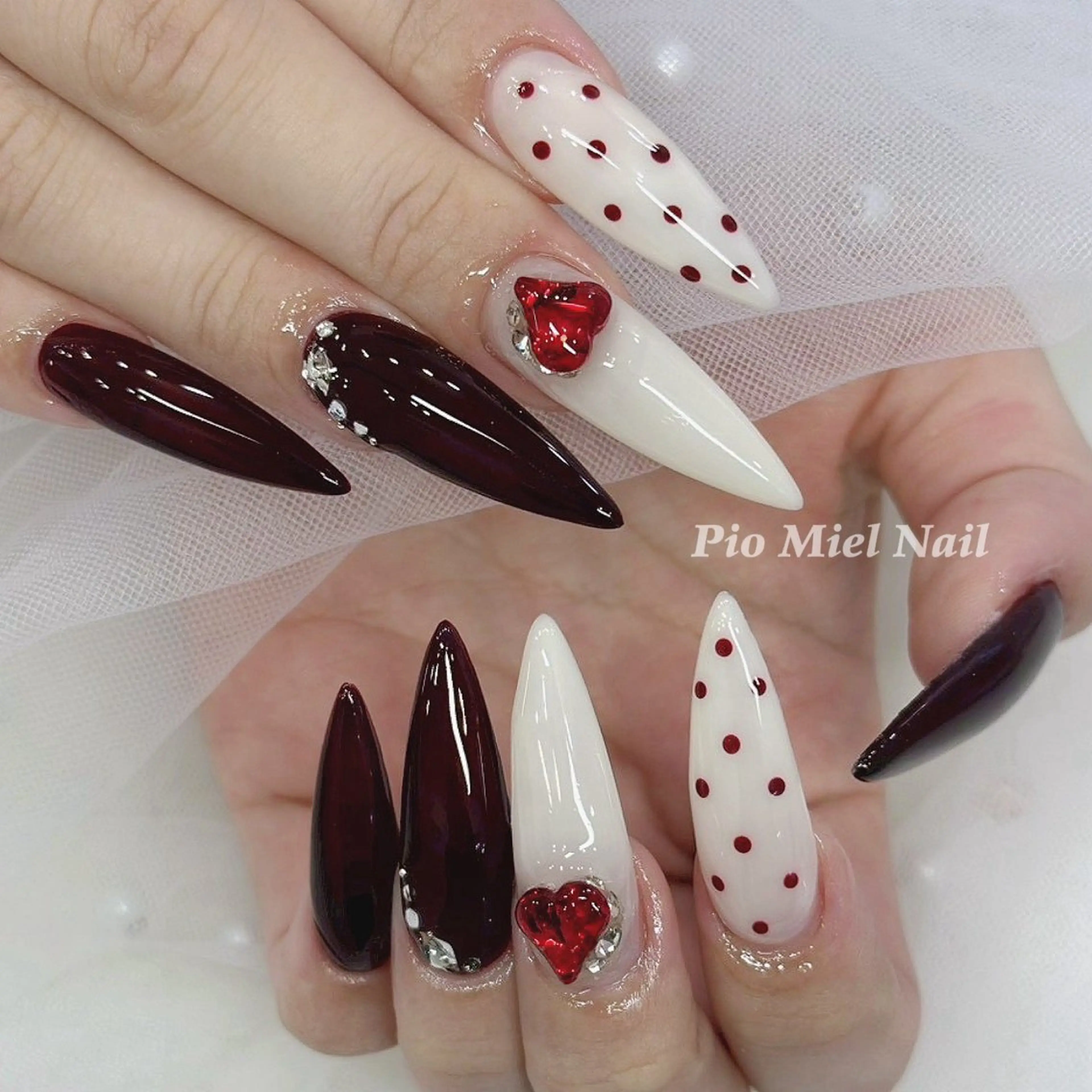 ロング カラー ボルドーカラー ロング ハンドネイル momo 長さだしのネイルデザイン