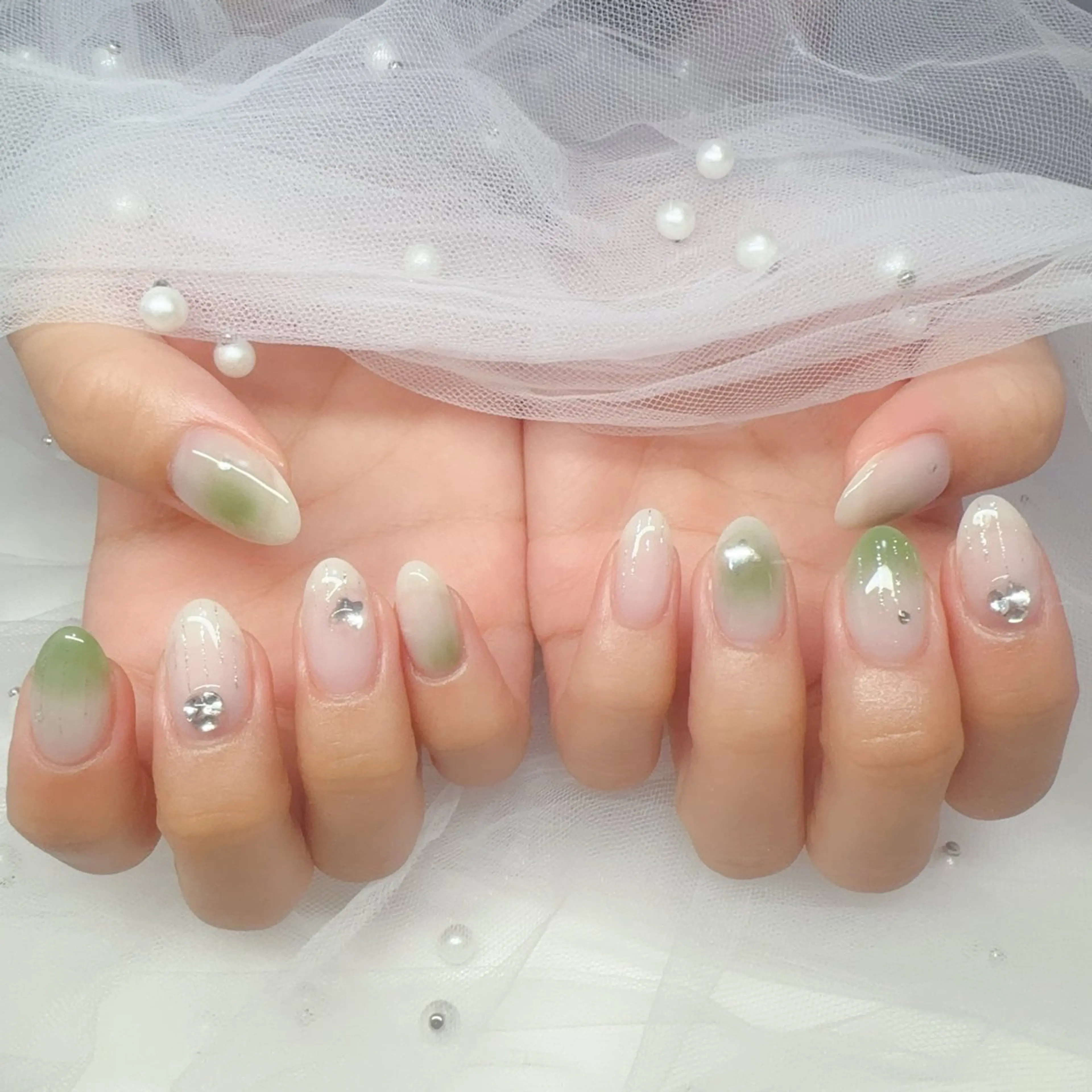 ネイル ハンドネイル YUYI.nail salonのネイルデザイン