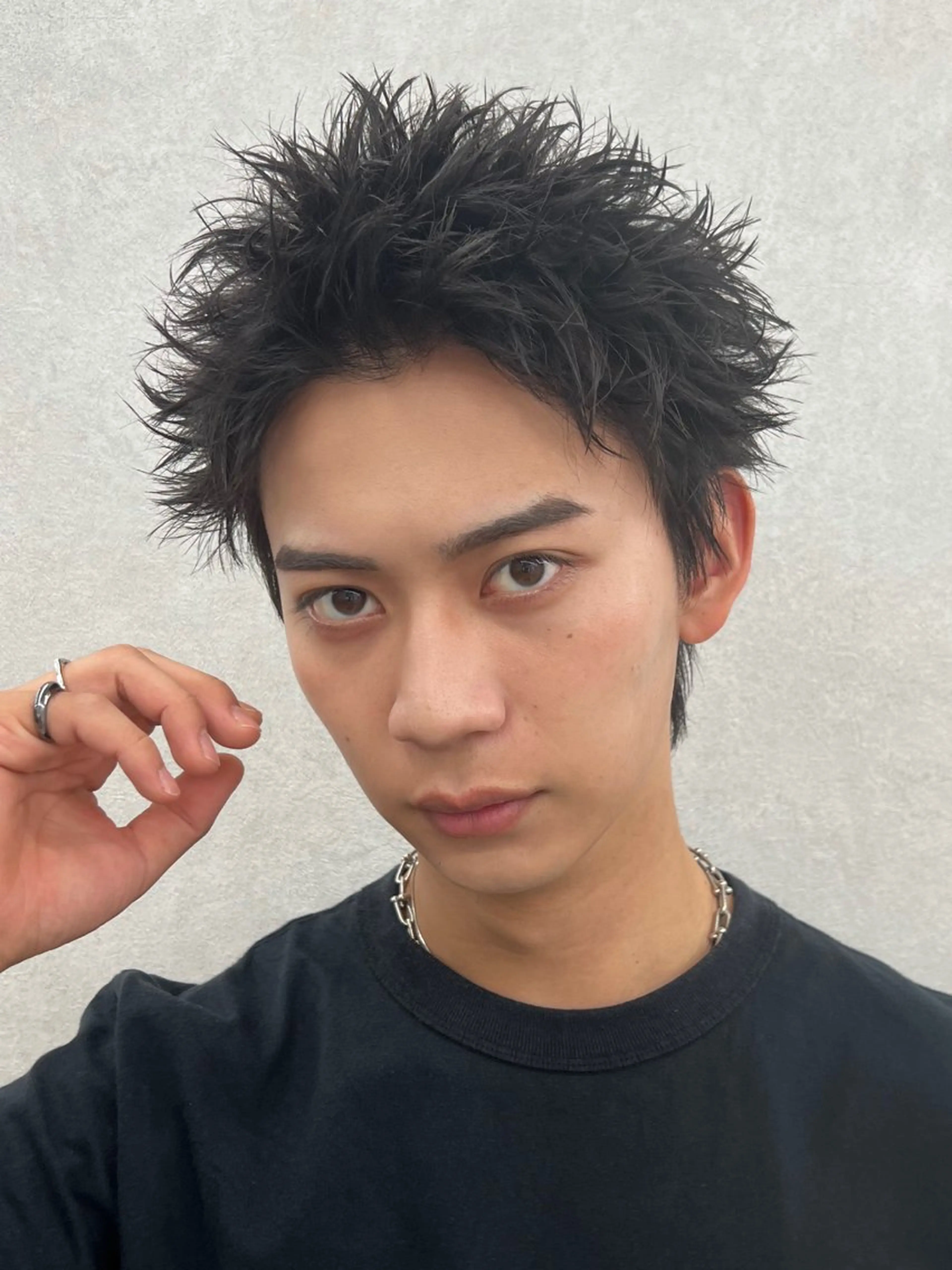 ショート パーマ キッズ ショートヘア カット パーマ フェザーパーマ✨️ スパイキーショートのヘアスタイル