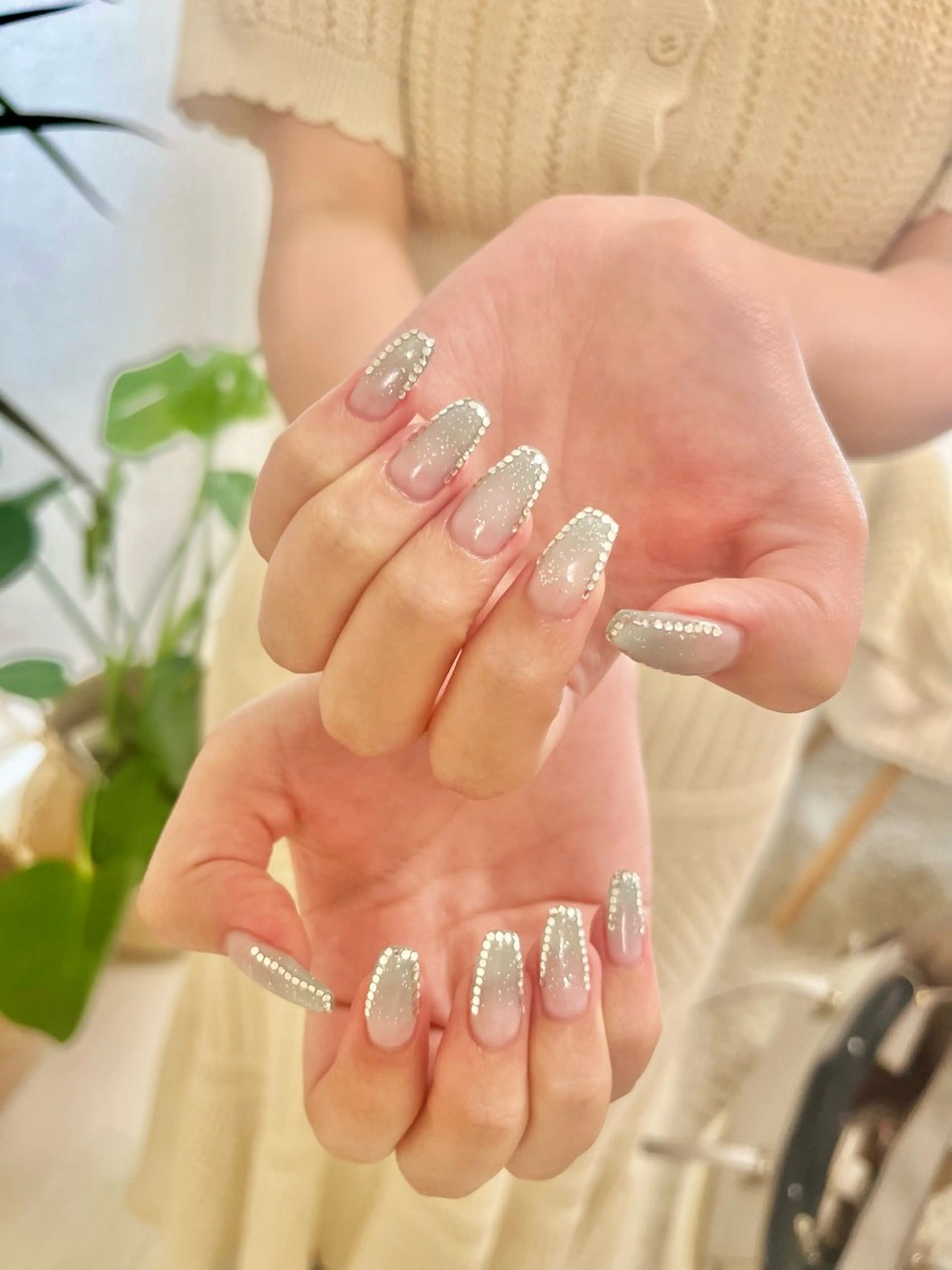 ネイル ストーンネイル ハンドネイル nail room.のネイルデザイン