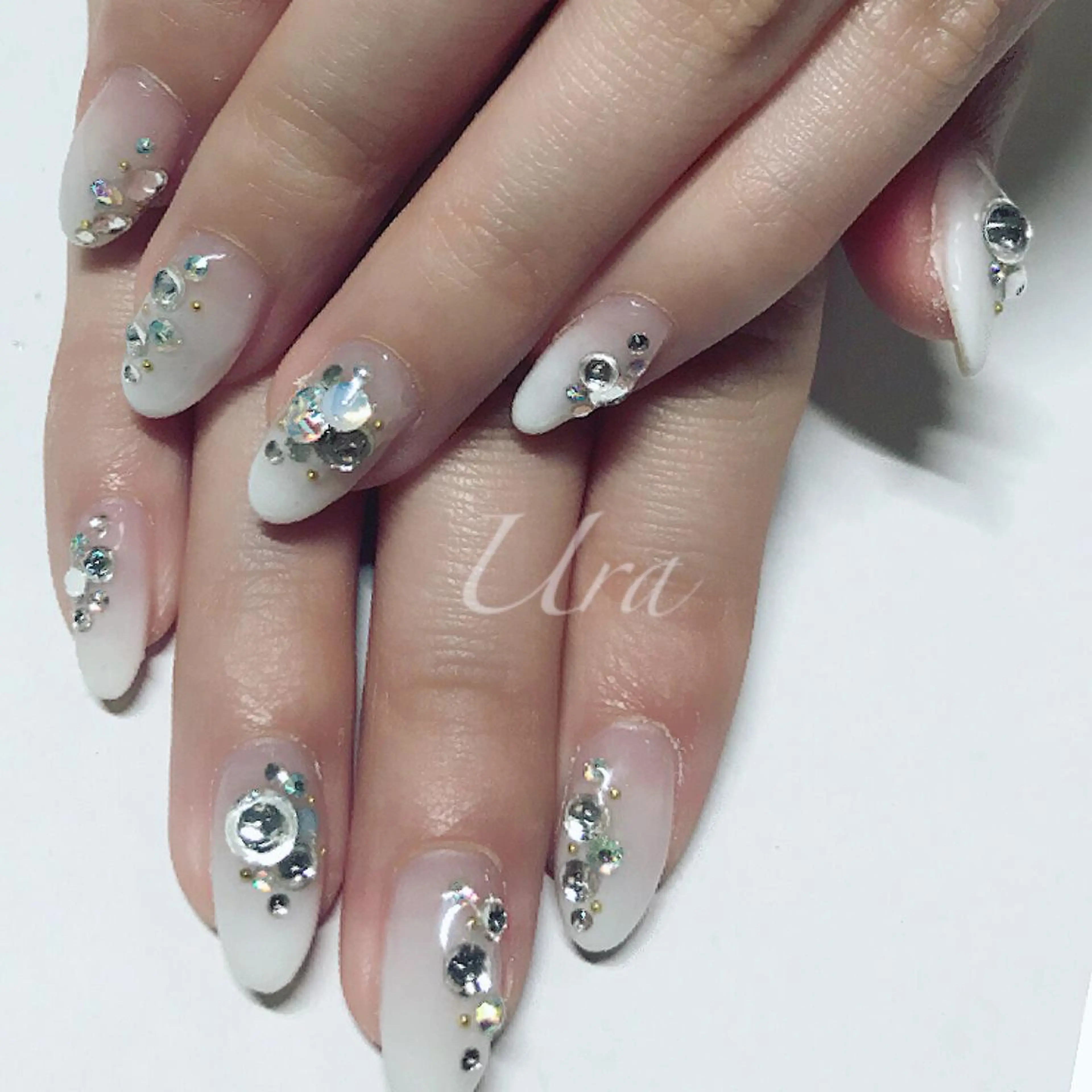ネイル UrakoNail 《nail》のネイルデザイン