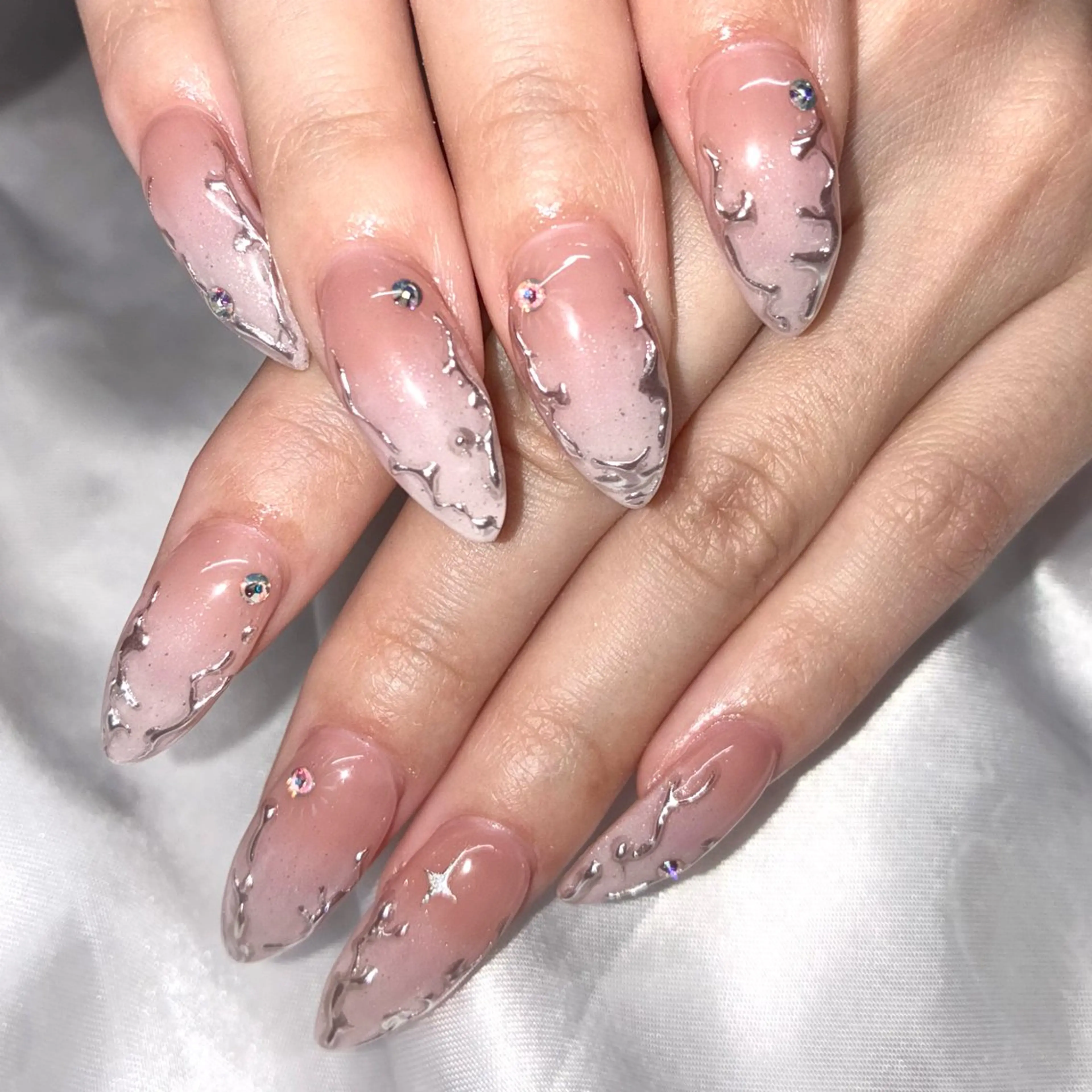 ネイル ハンドネイル Nail ヌシん家 AKANEのネイルデザイン