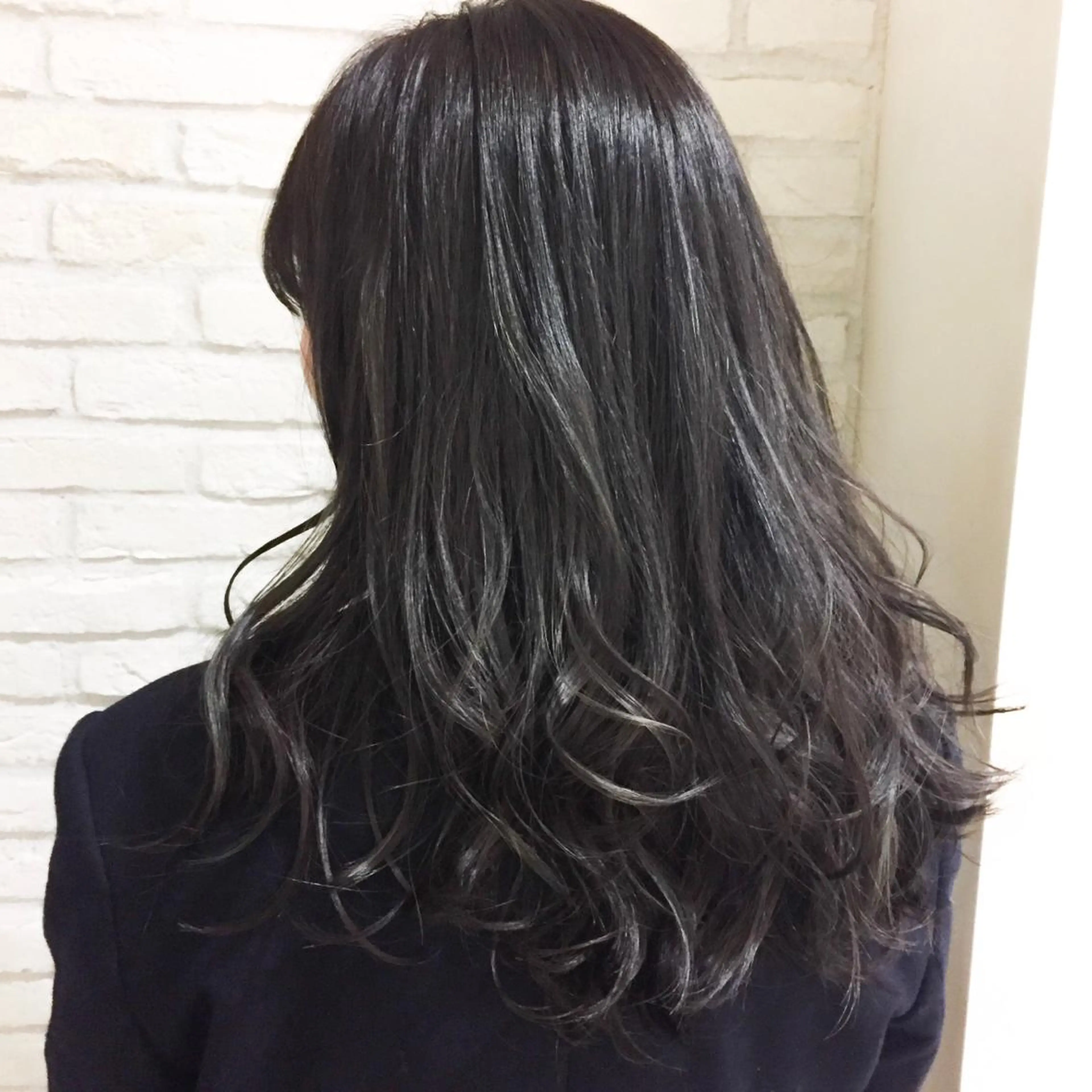 ロング カラー ハイライトカラー ミント ハイライト HAUS 片山みほのヘアスタイル