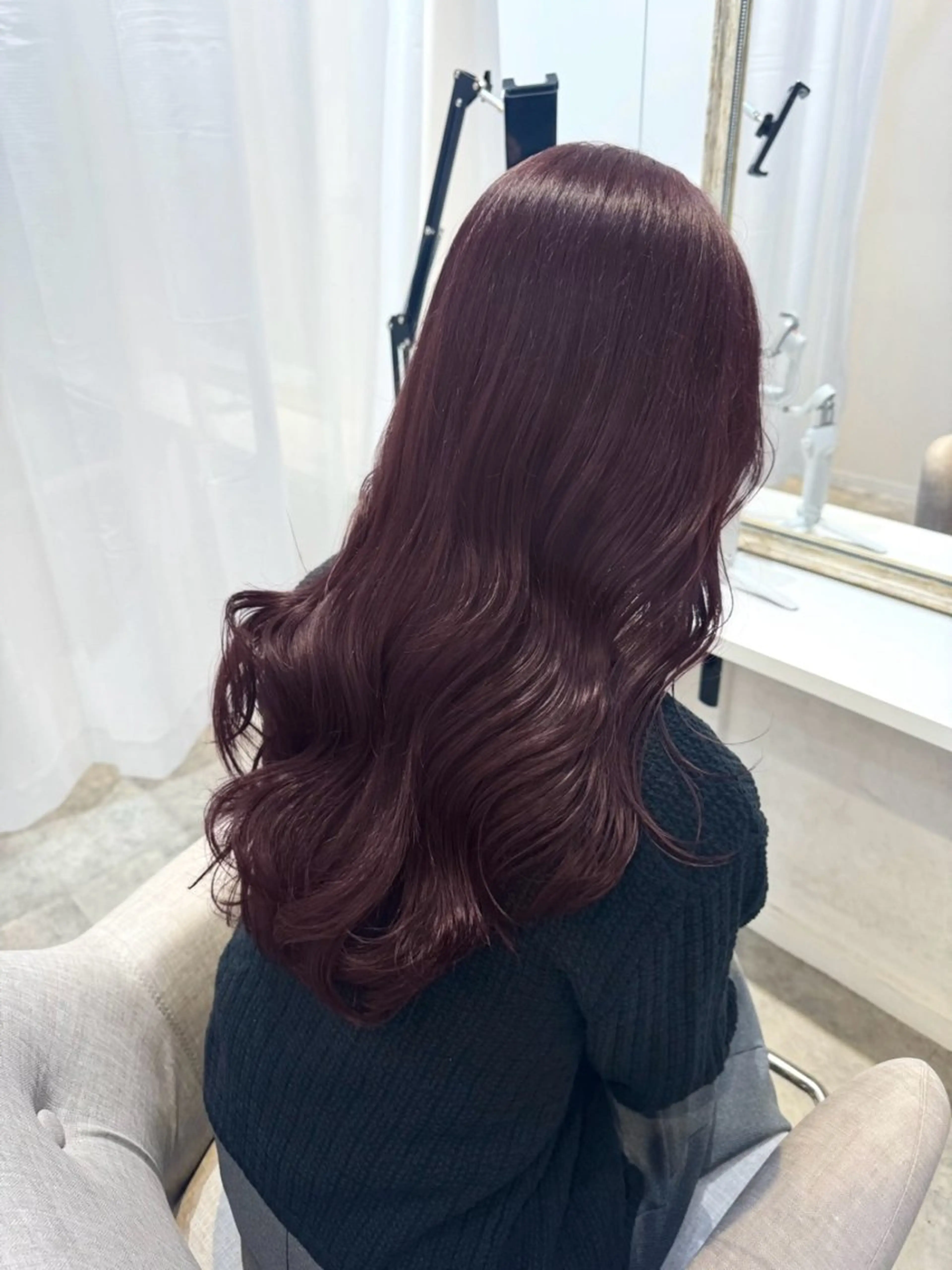 ロング カラー アッシュ アッシュブラウン ベージュカラー 黒髪 ブリーチ カット ヘアカラー トリートメント 赤み無し柔らかカラー 【梅田】madokaのヘアスタイル