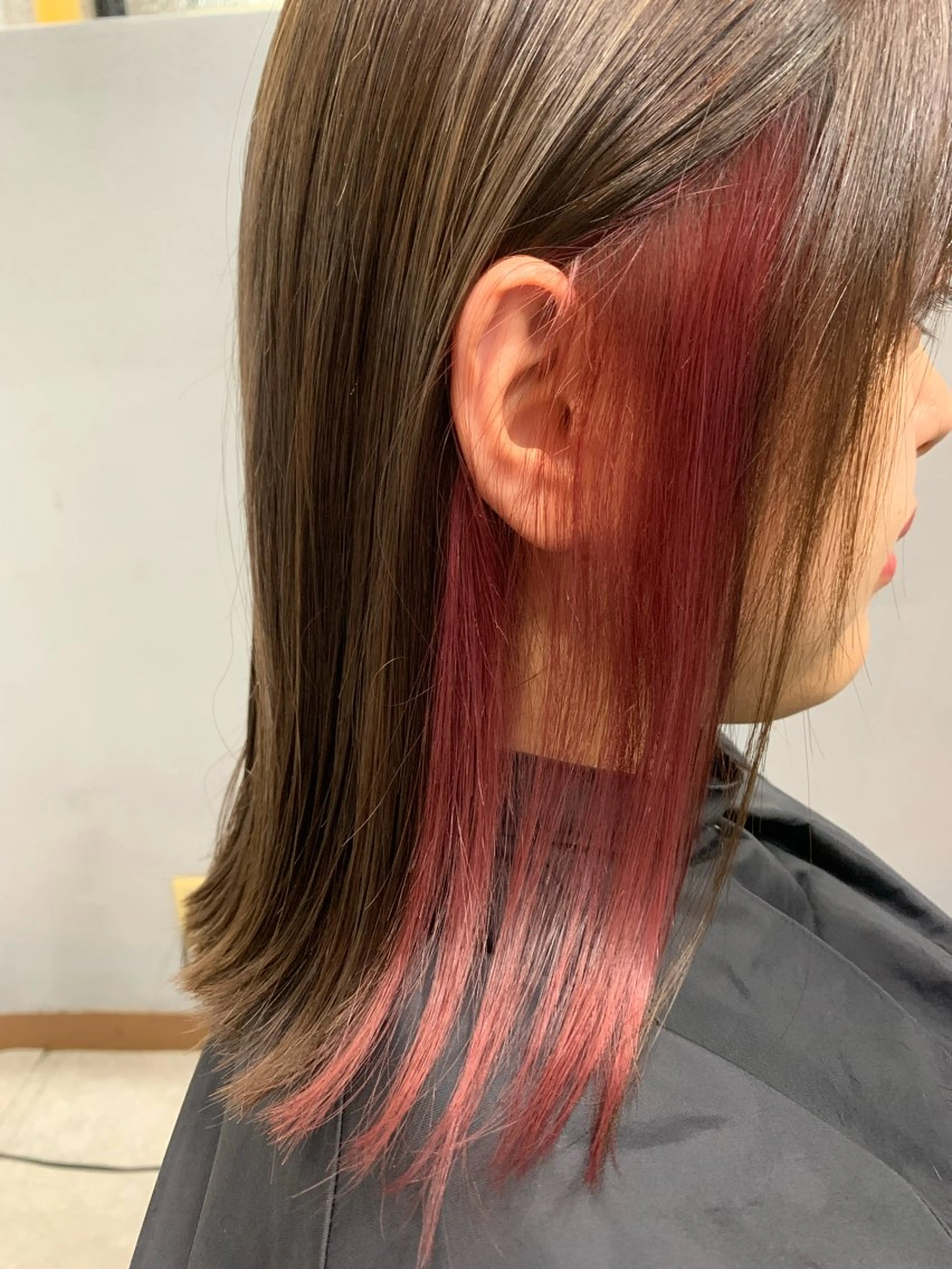 セミロング カラー イヤリングカラー ASIA所属・🌺ASIA🌺 福留のヘアスタイル