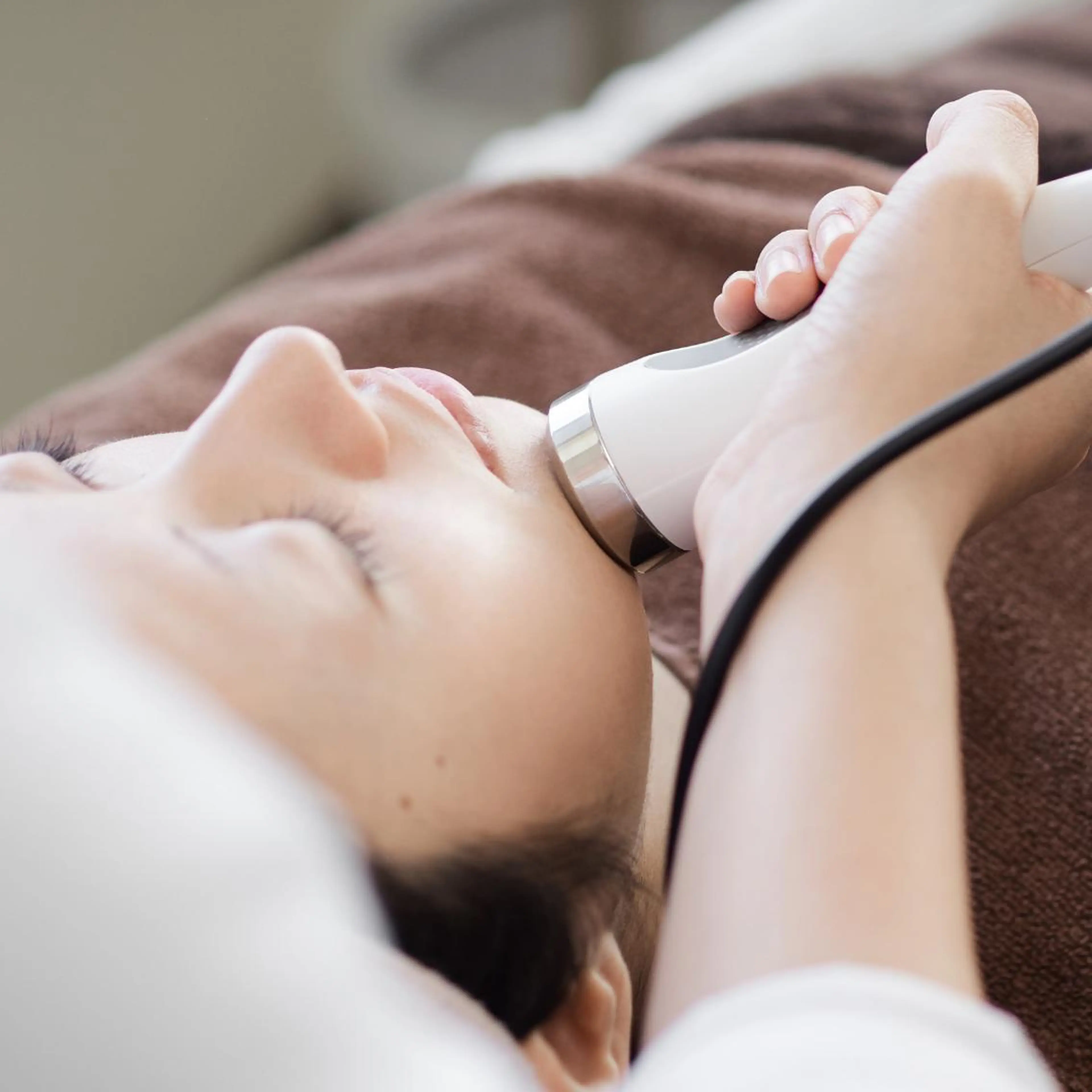 【勧誘なし】人気No.1🫧ベビースキン水玉リフティング🫧美容成分配合むくみ改善泡パック付き💆‍♀️の写真