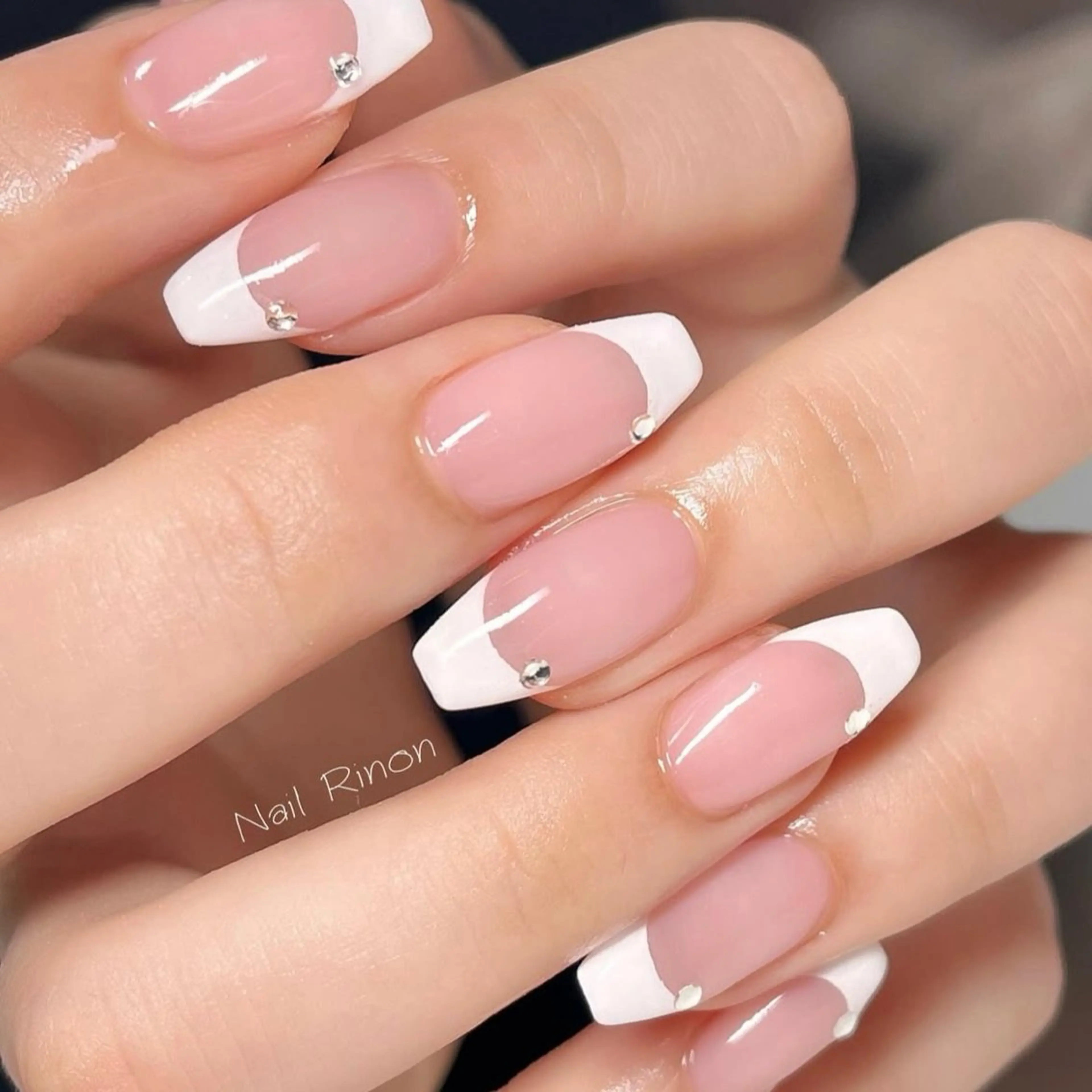 ネイル フレンチネイル ハンドネイル Nail Rinonのネイルデザイン