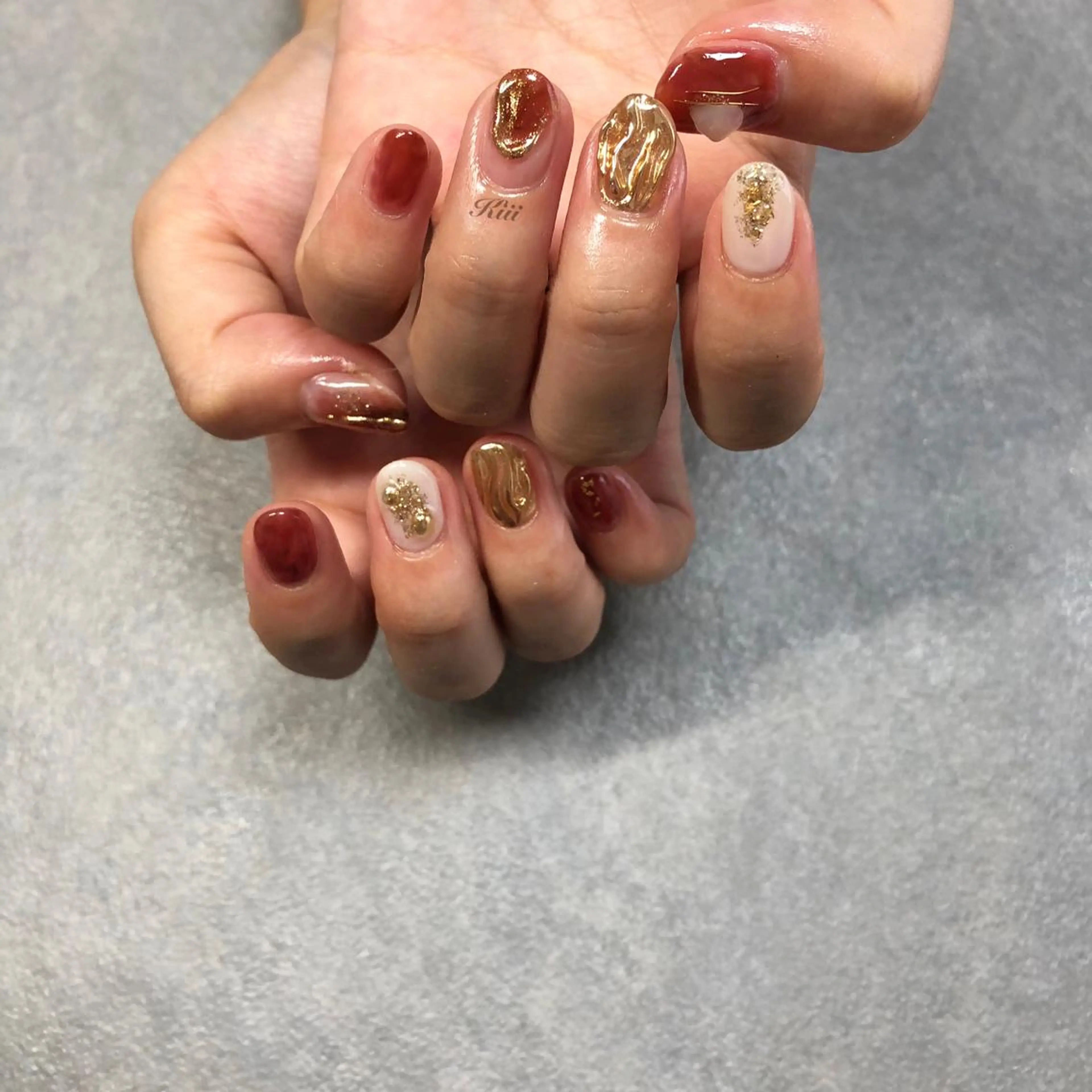 ネイル ハンドネイル フットネイル kiii.__ ✴︎*のネイルデザイン