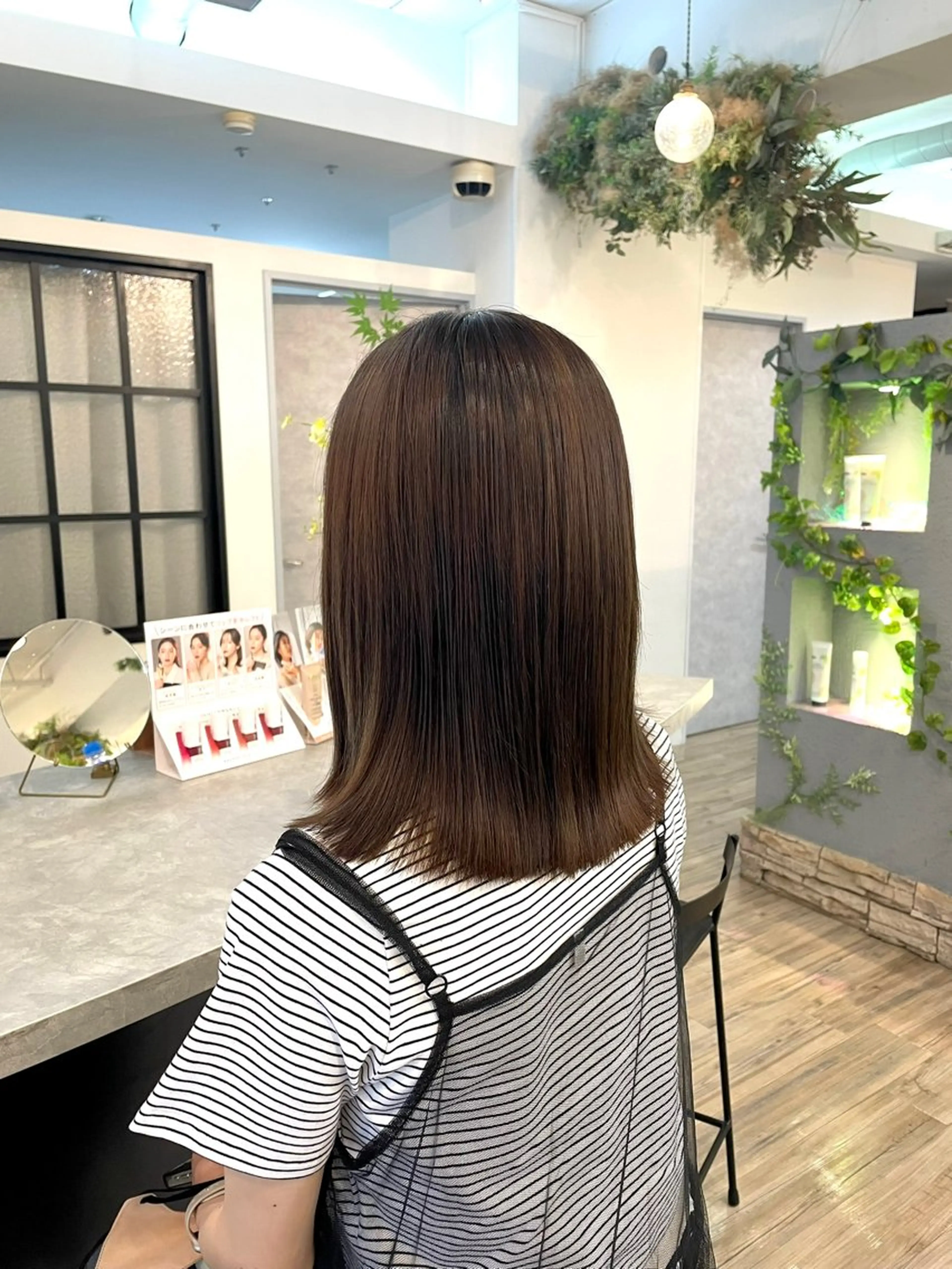 ミディアム VISAGE ba.sk 金子詩帆のヘアスタイル