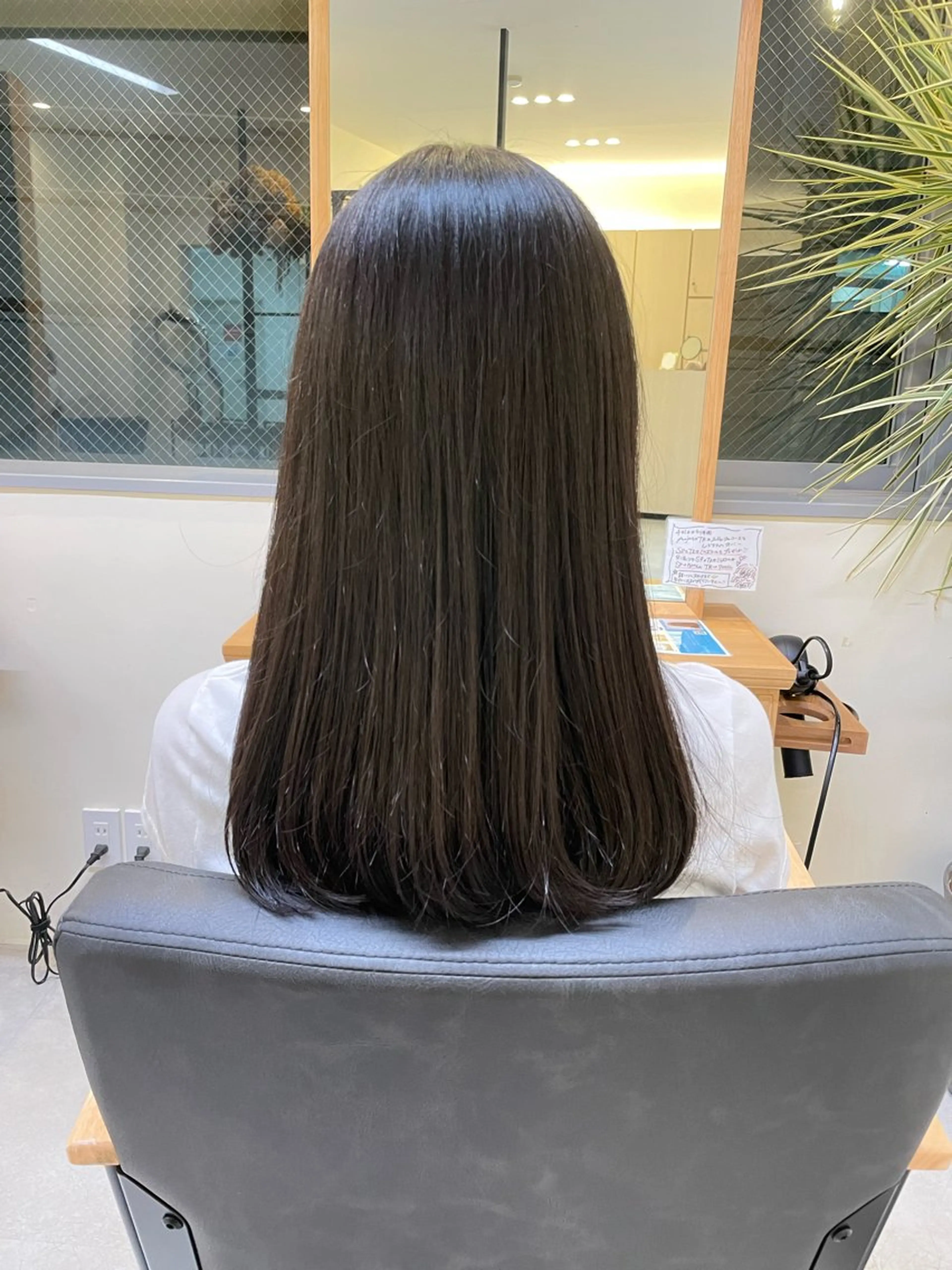 ロング Hair pocket ritta所属・坂田 汐里のヘアスタイル