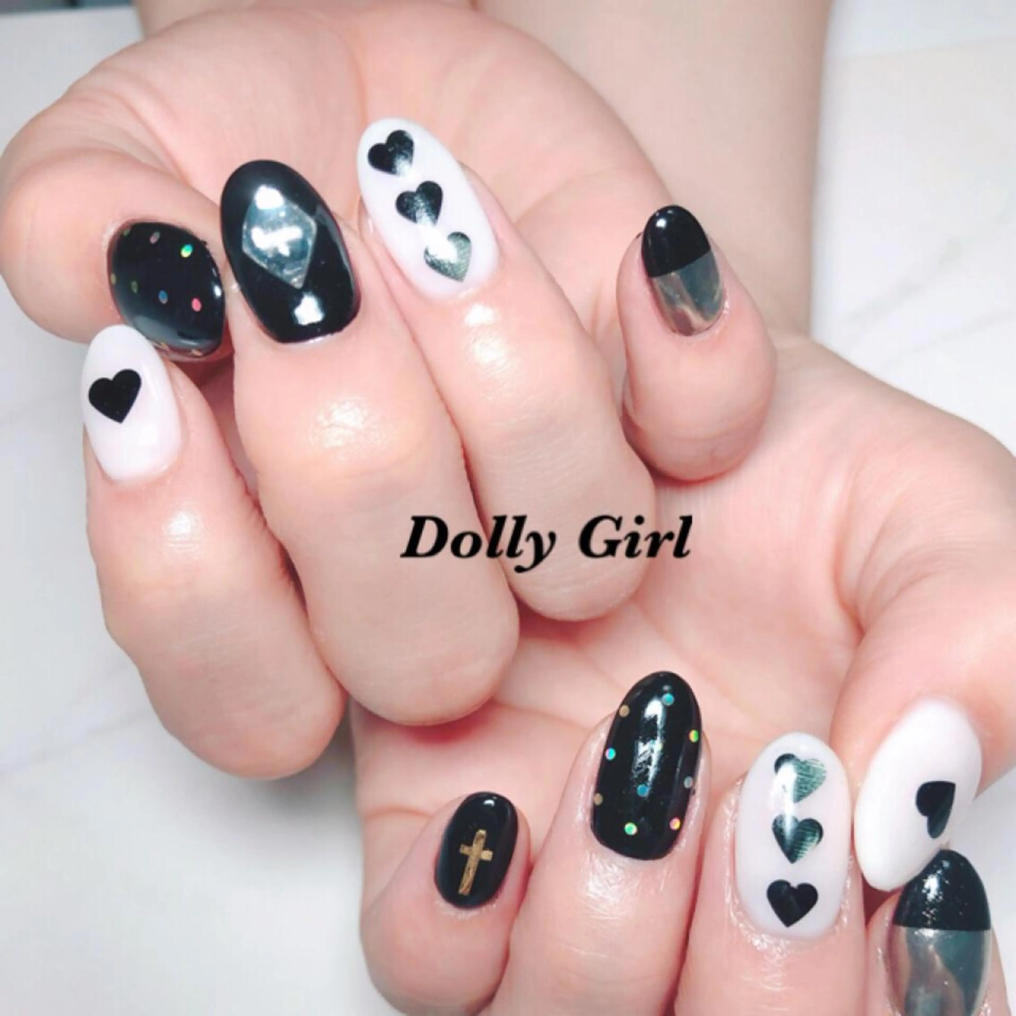 ネイル 個室ネイルサロンDolly  Girl〜ドーリーガール〜所属・DollyGirl KYOKOのネイルデザイン