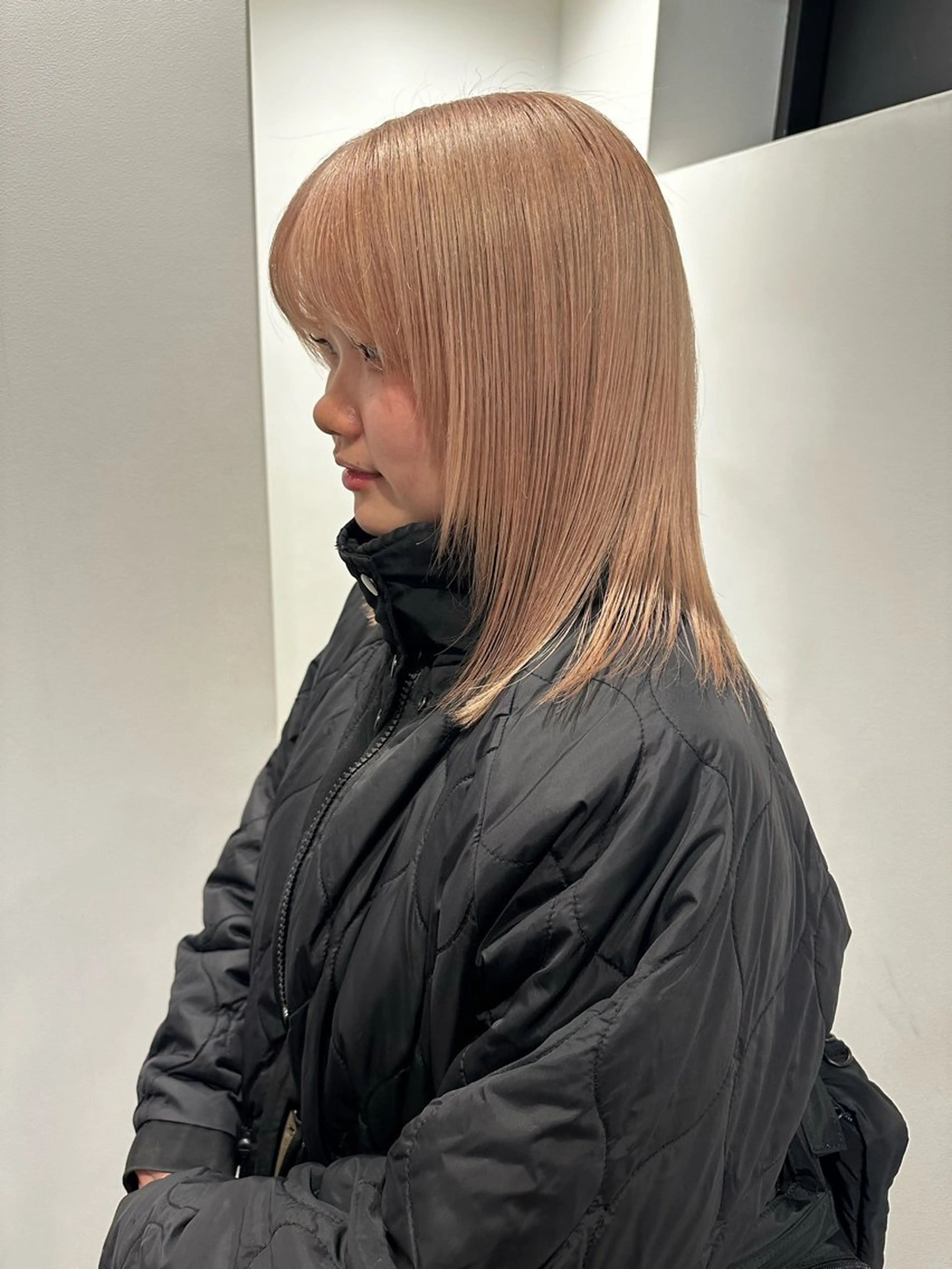 ミディアム ミルクティーブラウン DEAN 栄店のヘアスタイル