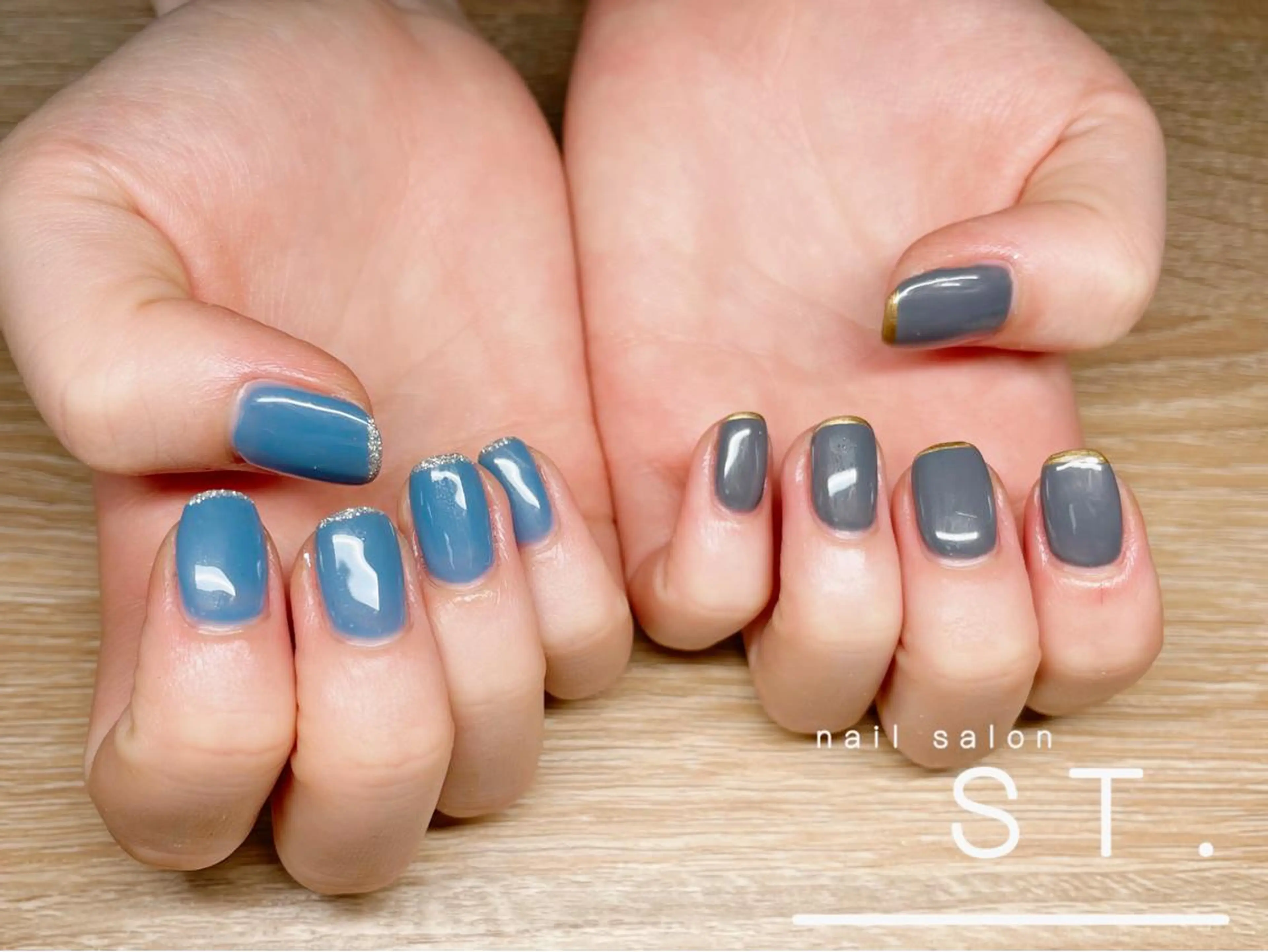 ネイル ブルー ワンカラーネイル シンプルネイル スクエアネイル 以頭 遥夏のネイルデザイン
