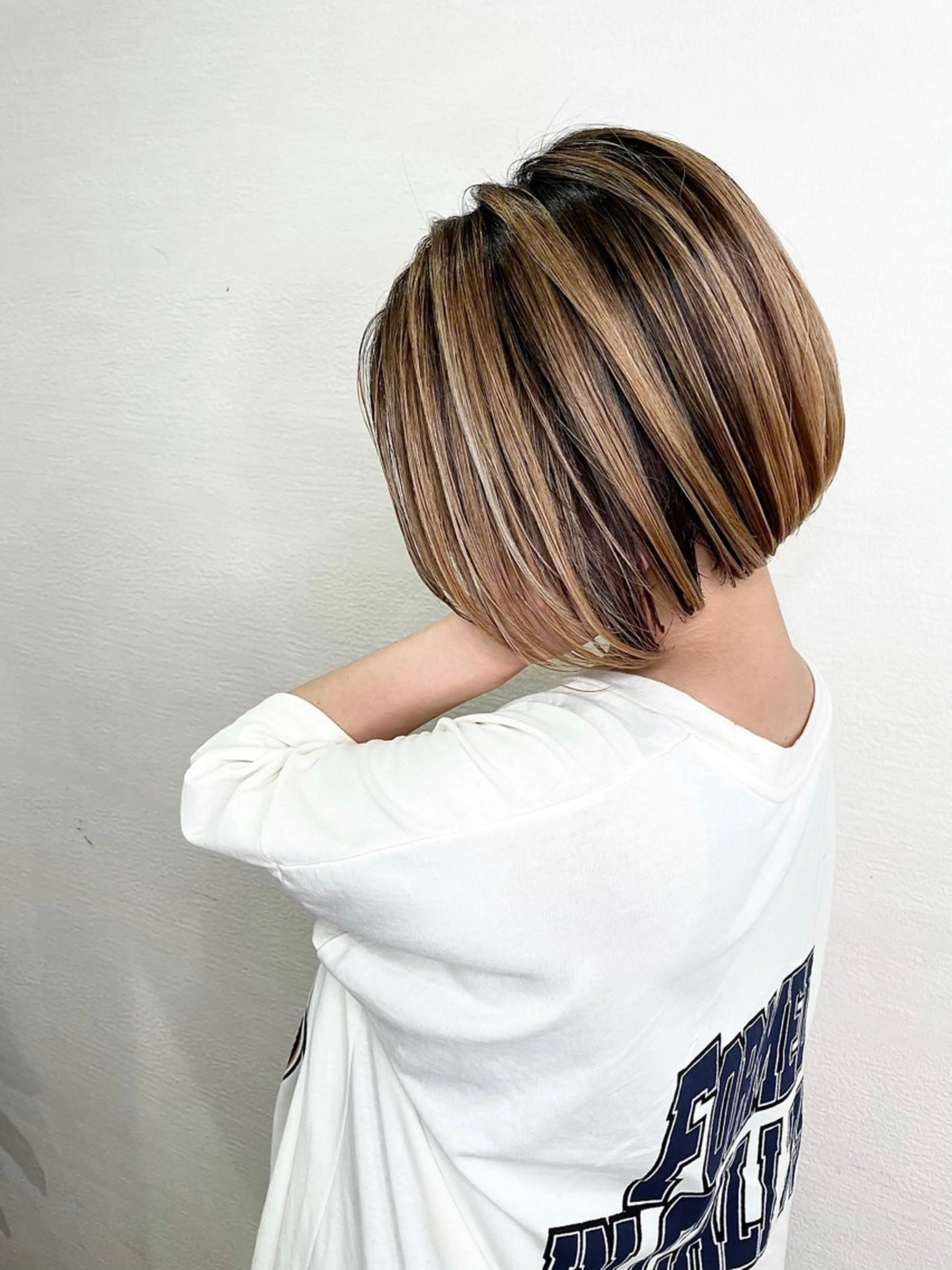 ショート ミストバング ハイライト 髪質改善 韓国風ヘア レイヤーカット HAIR SMILE COEURのヘアスタイル