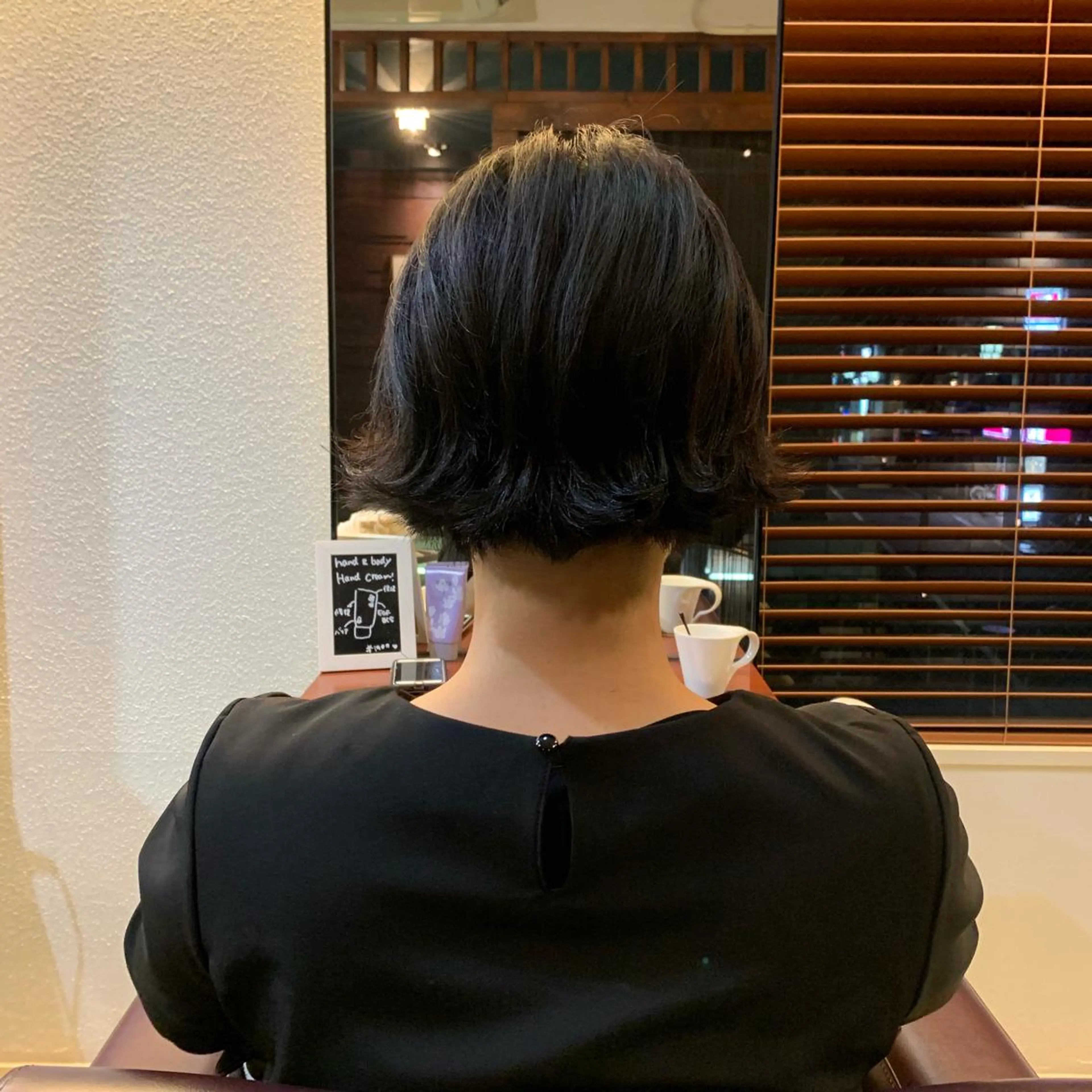 ショート パーマ Agu hair verse所属・小顔/似合わせカット 杉山莉菜のヘアスタイル