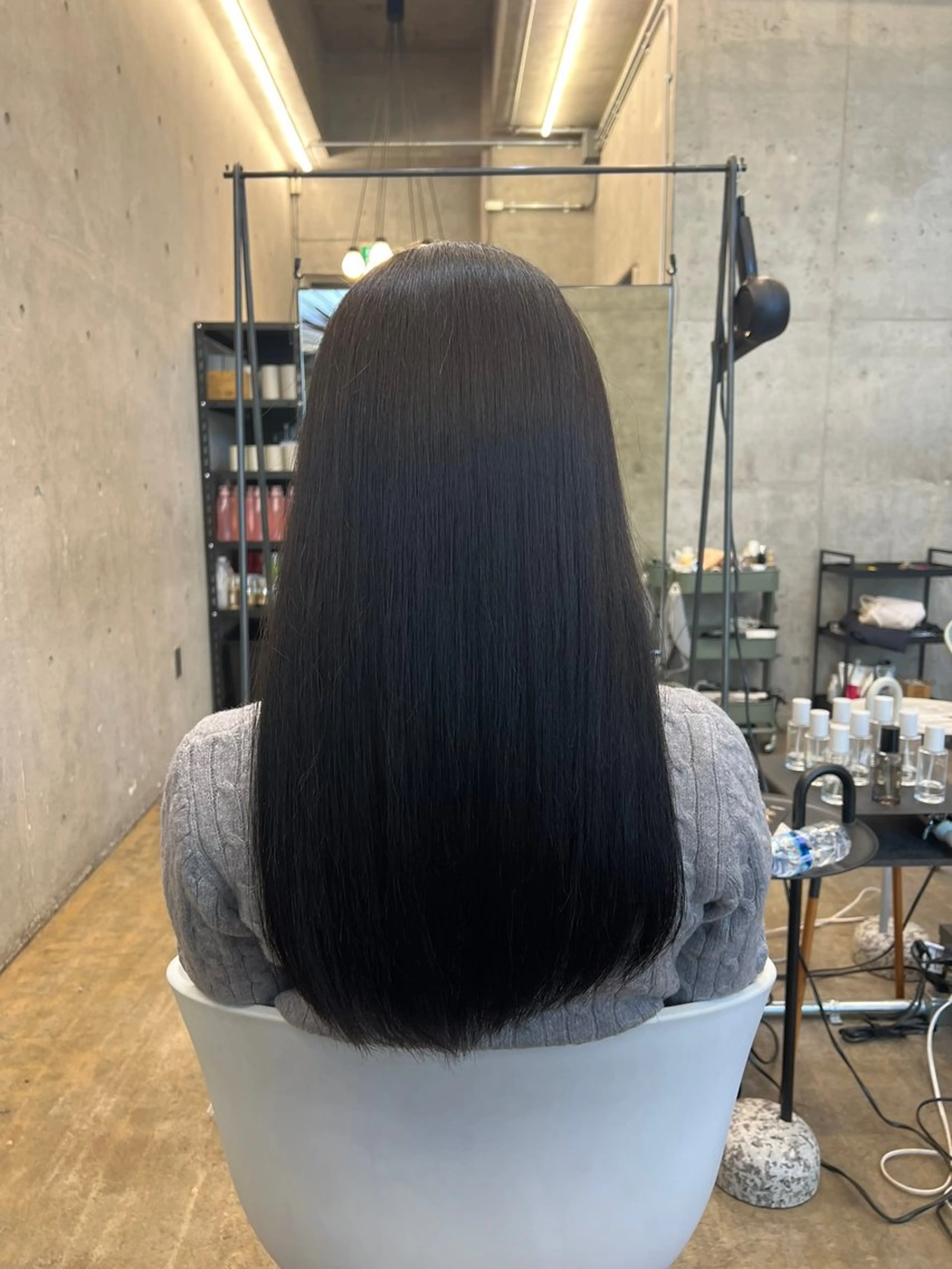 ロング カラー 透明感カラー オレンジ 縮毛矯正 縮毛矯正 トリートメント AIN.ANLY 明治神宮前所属・ムツキ/品のある 艶カラー/縮毛矯正のヘアスタイル