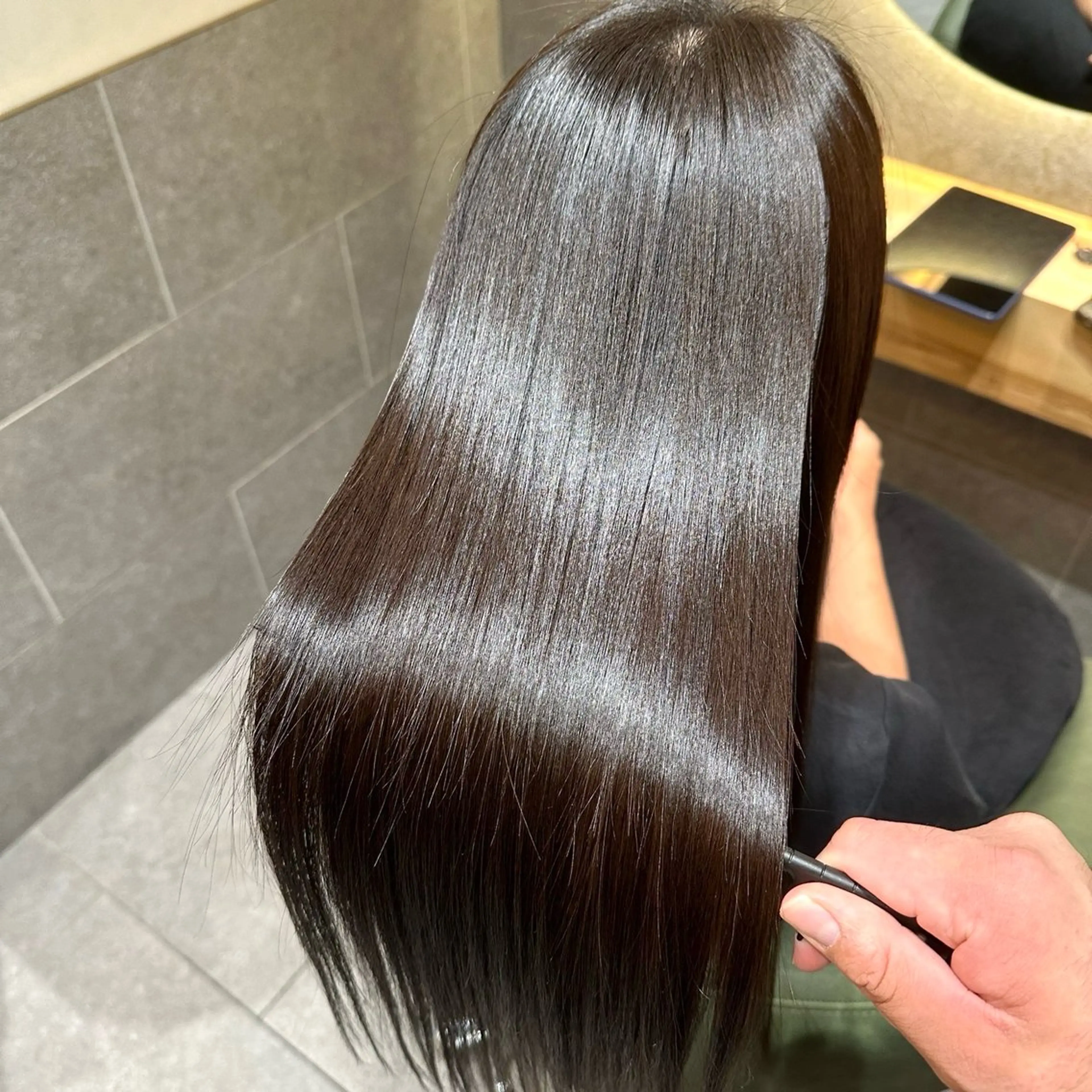 ロング カット 縮毛矯正 🫧縮毛矯正🫧 yuriのヘアスタイル