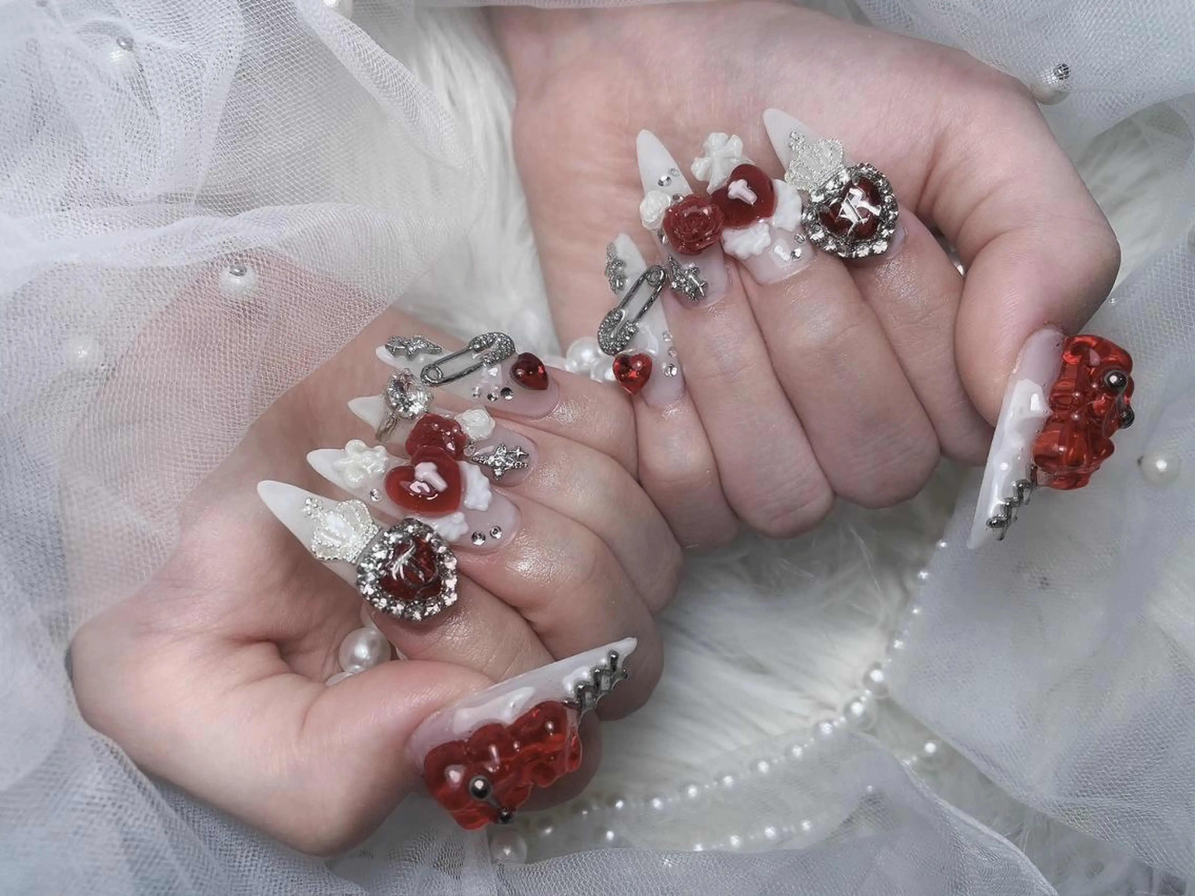 ネイル -ému- k.oのネイルデザイン