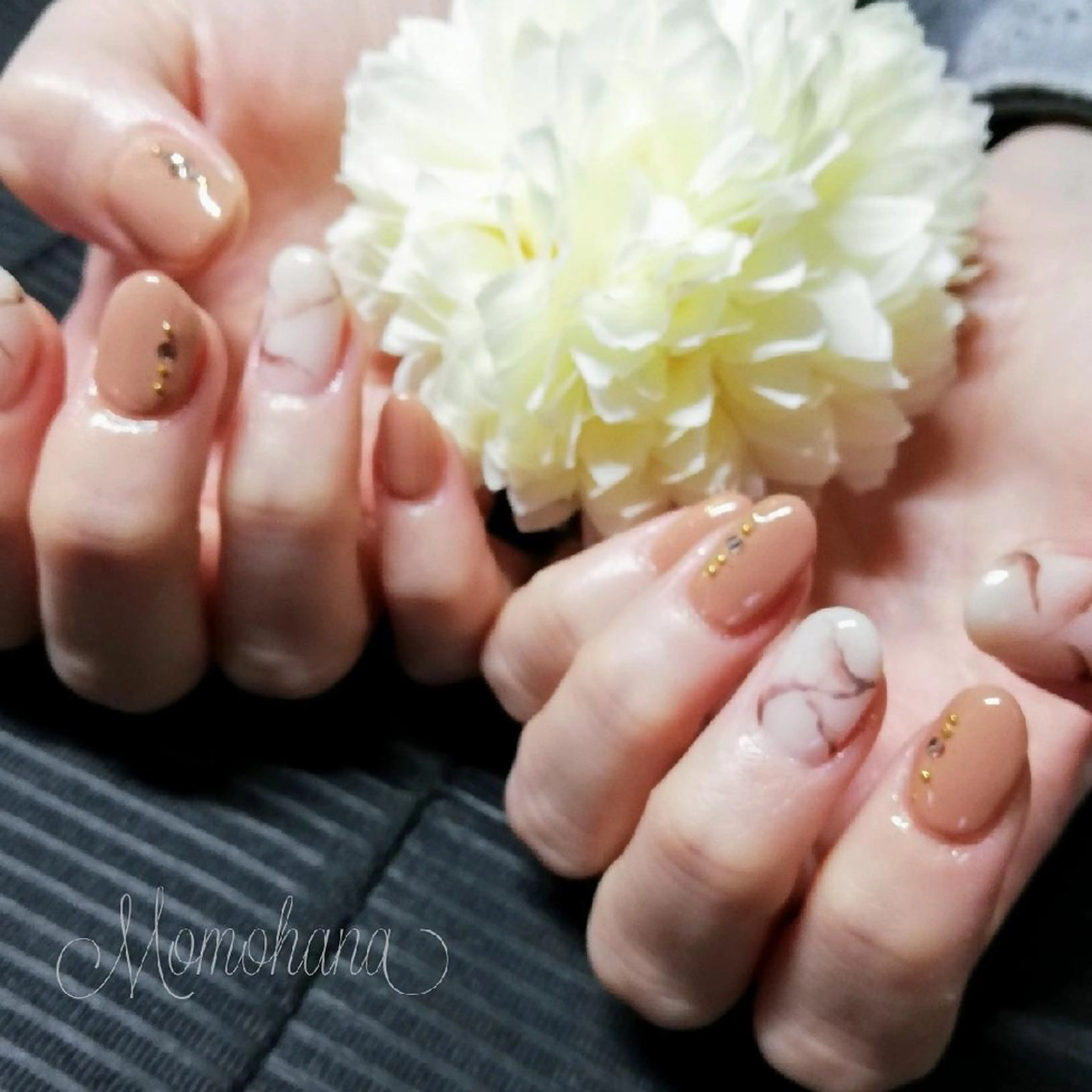 ネイル momohana  のネイルデザイン
