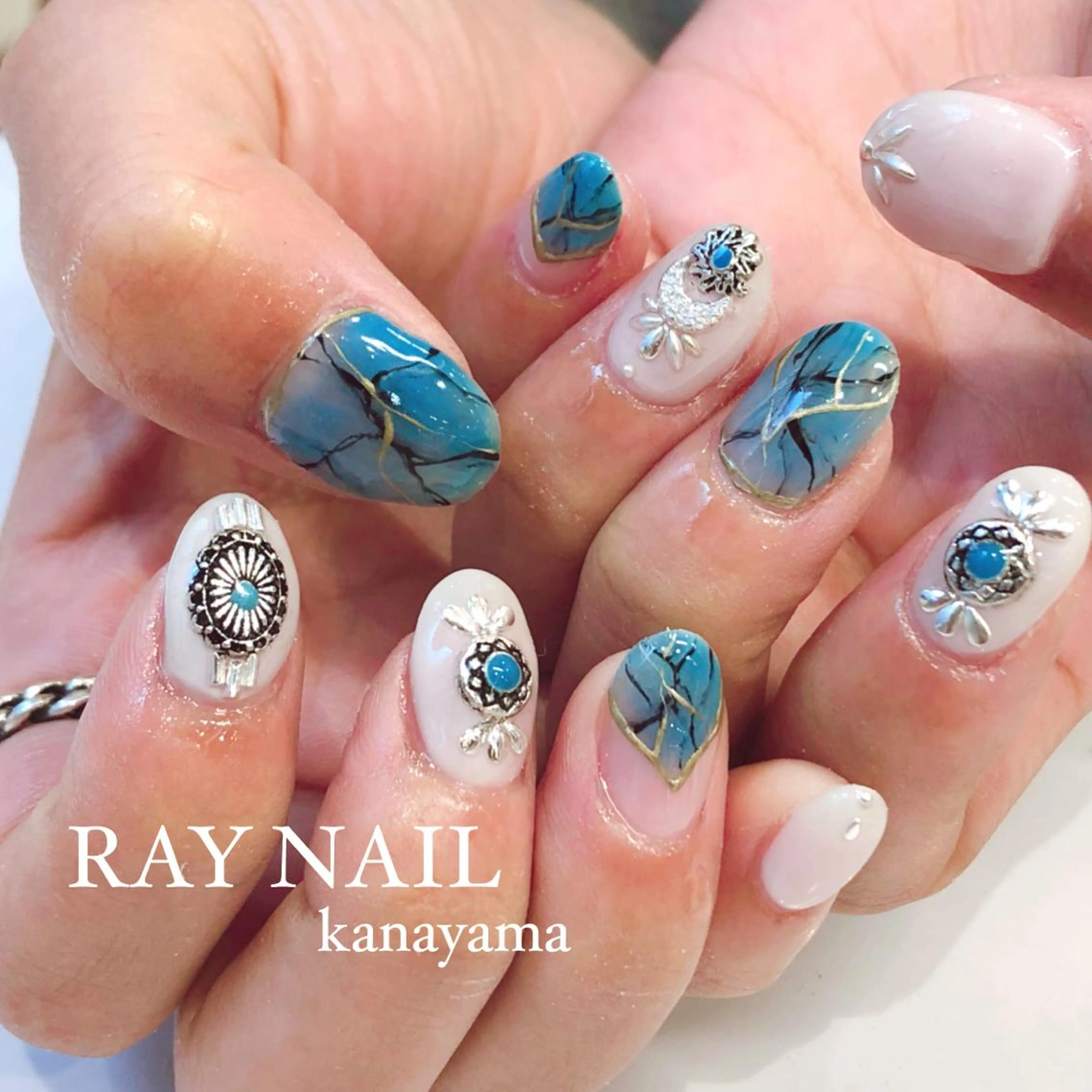 ネイル 大理石ネイル(マーブル) Arowa 伊田のネイルデザイン