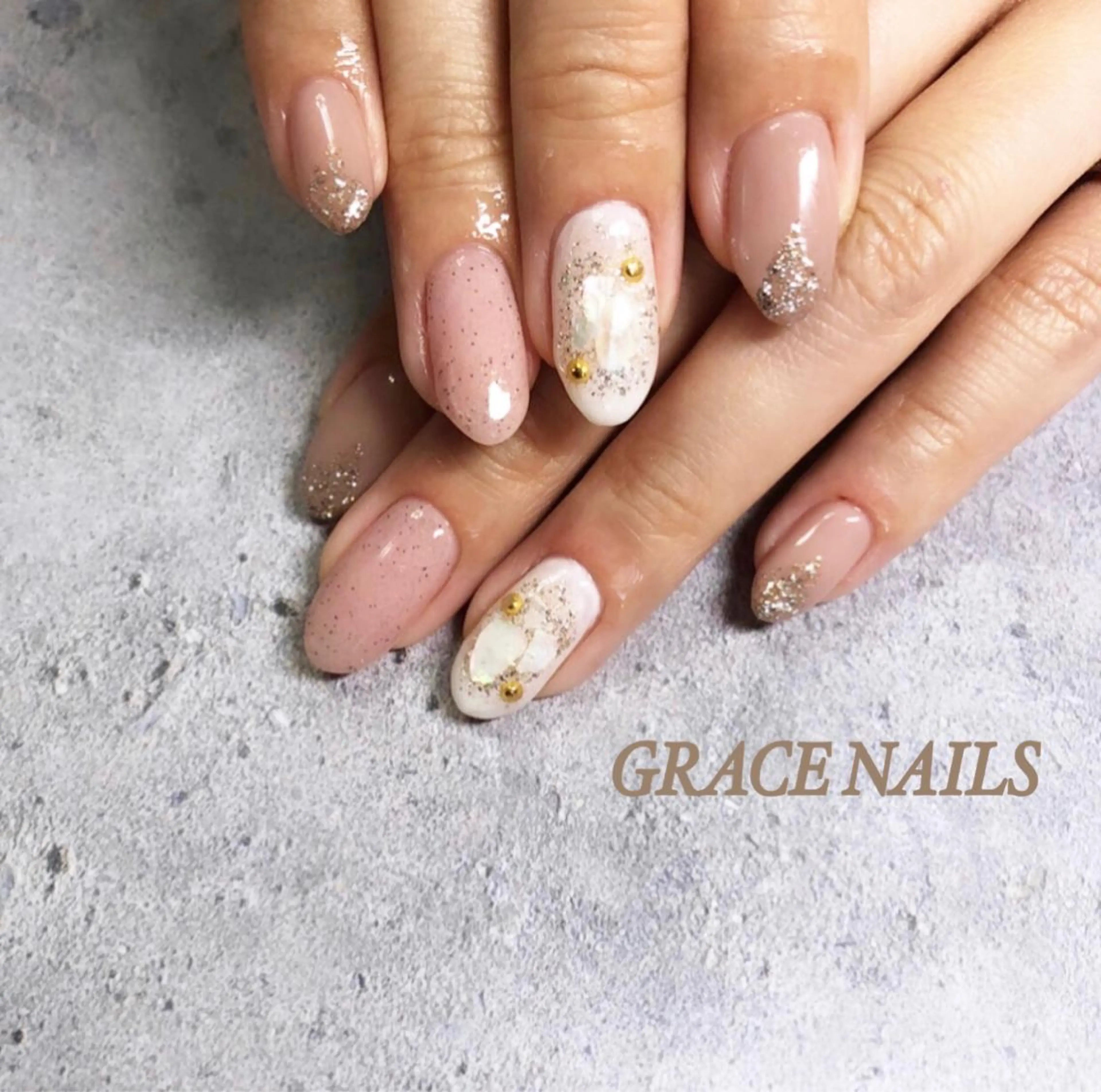 ネイル ハンドネイル フットネイル GRACE NAILSのネイルデザイン