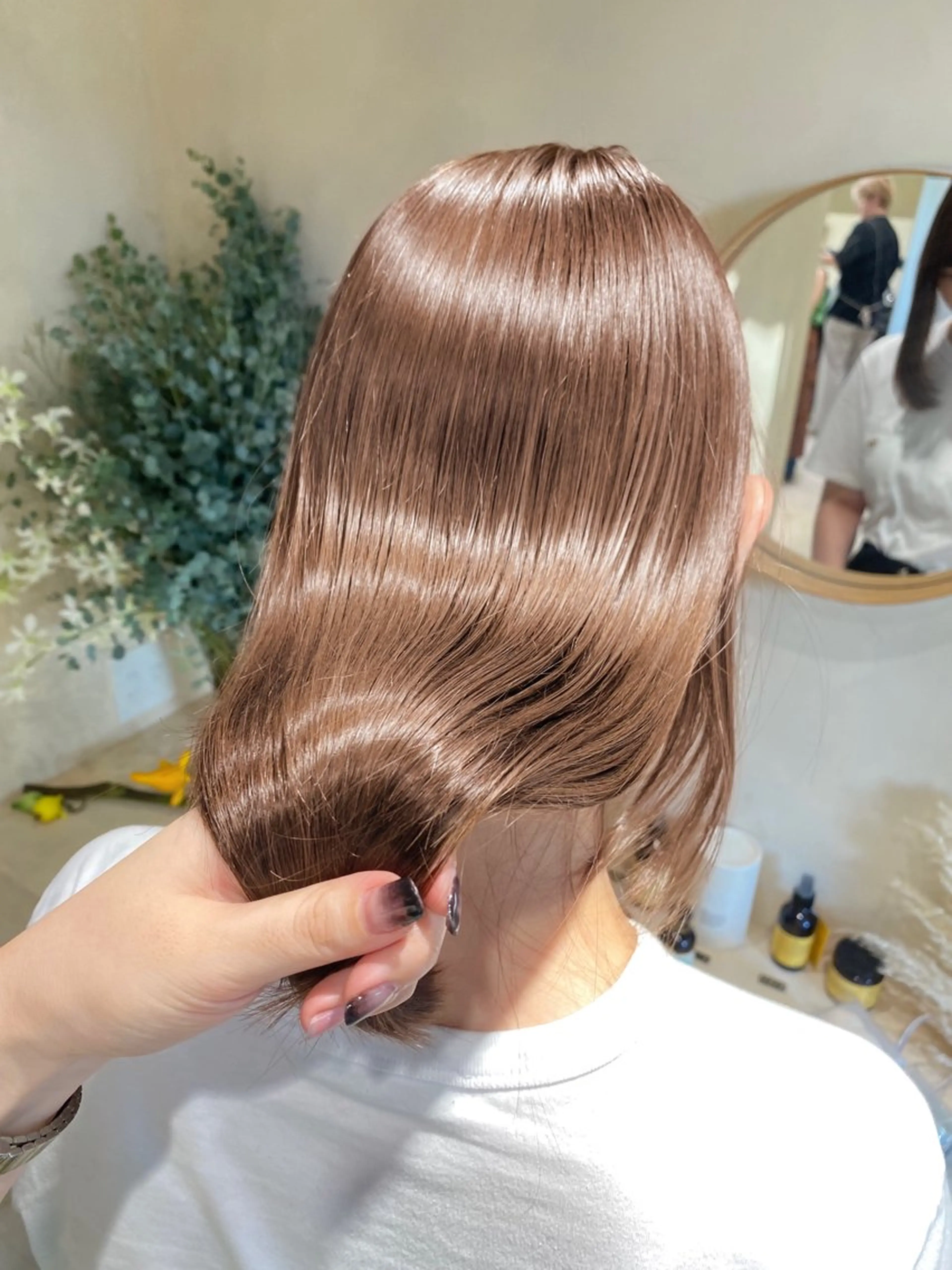 セミロング カラー cie所属・ボブ/ミニボブ 透明感カラーkadoのヘアスタイル