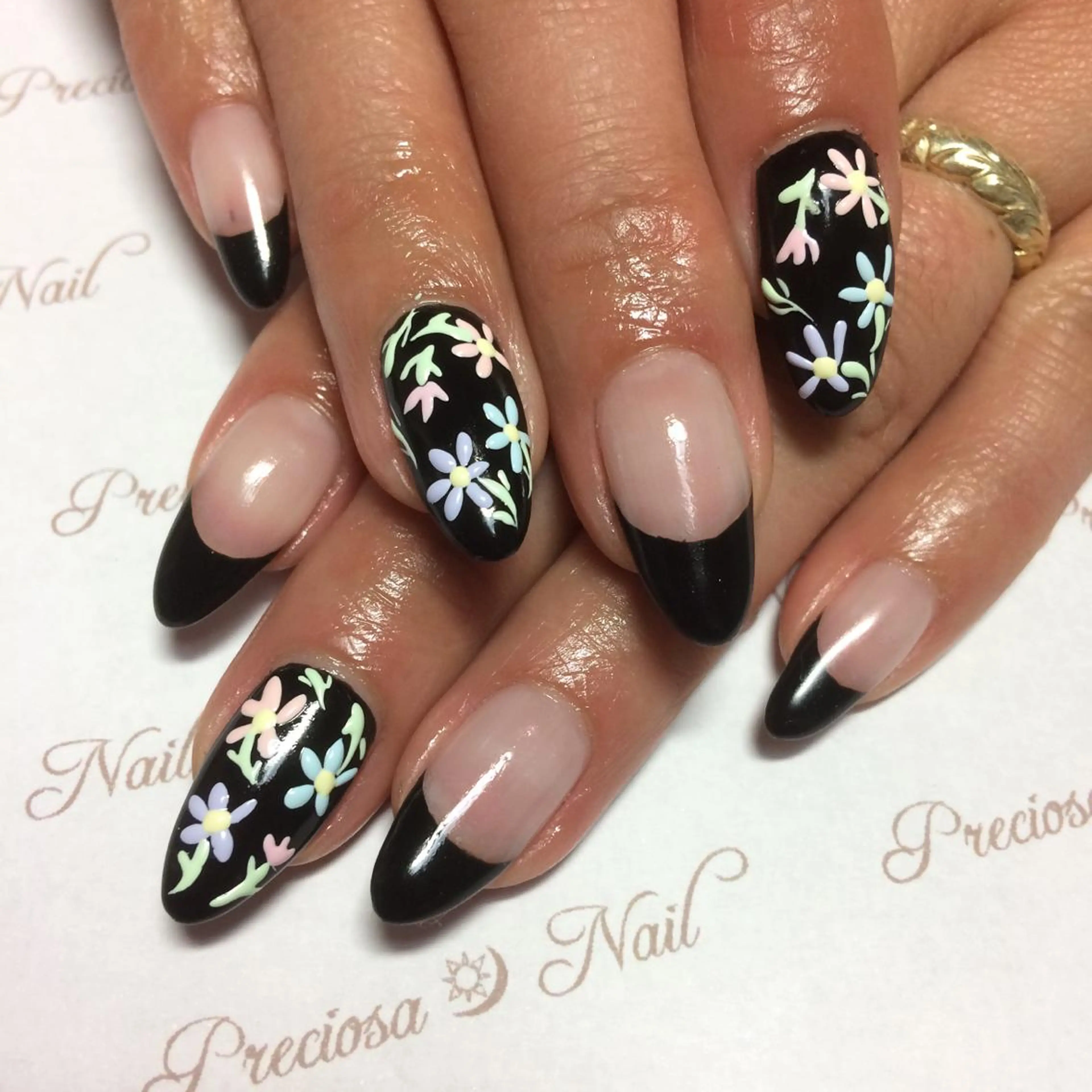 ネイル preciosa.nail所属・久場 晴美のネイルデザイン