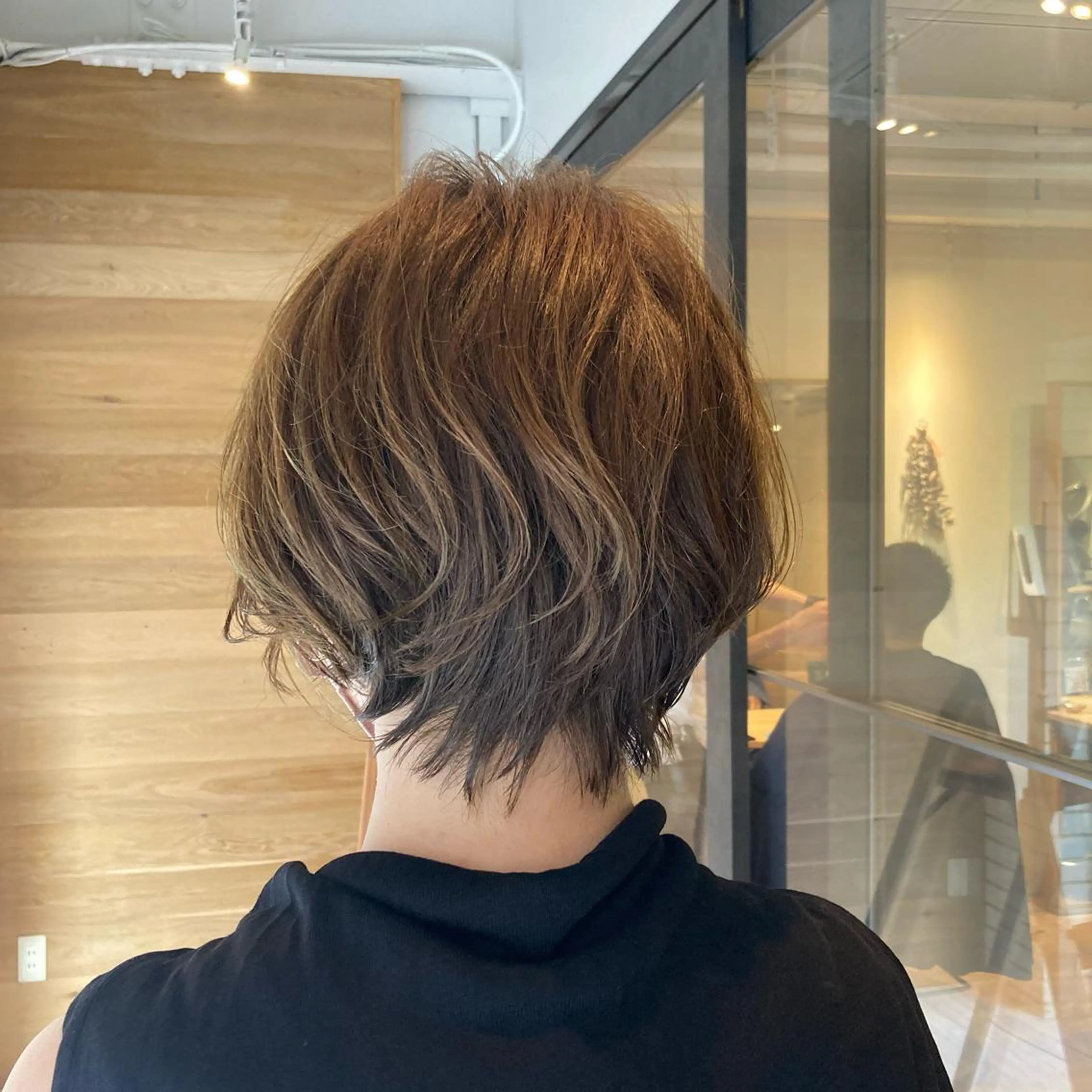 ショート くせ毛 ショートヘア NEWI 京橋 京橋【tomomi】のヘアスタイル