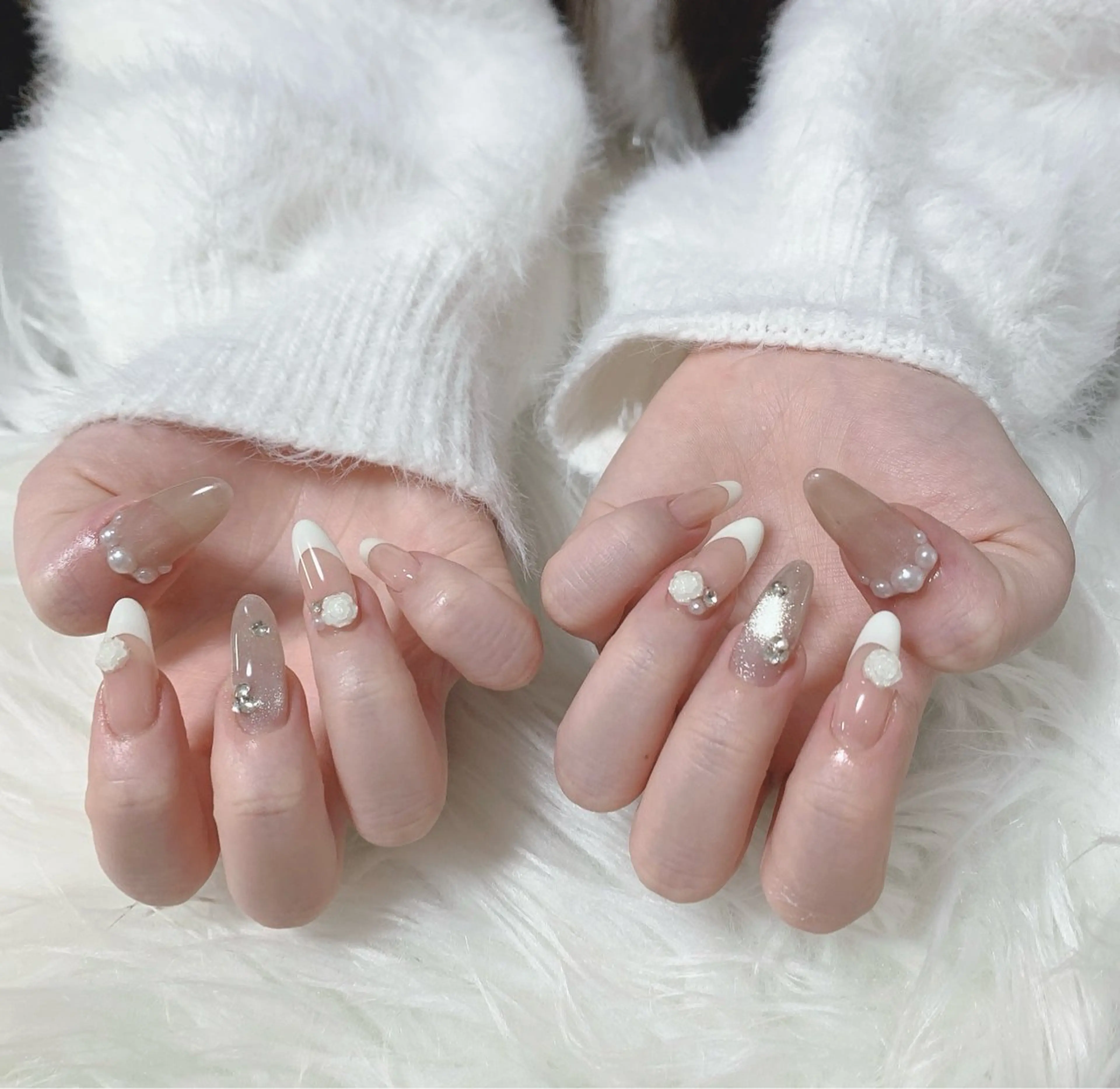 ネイル ハンドネイル T. Leeのネイルデザイン