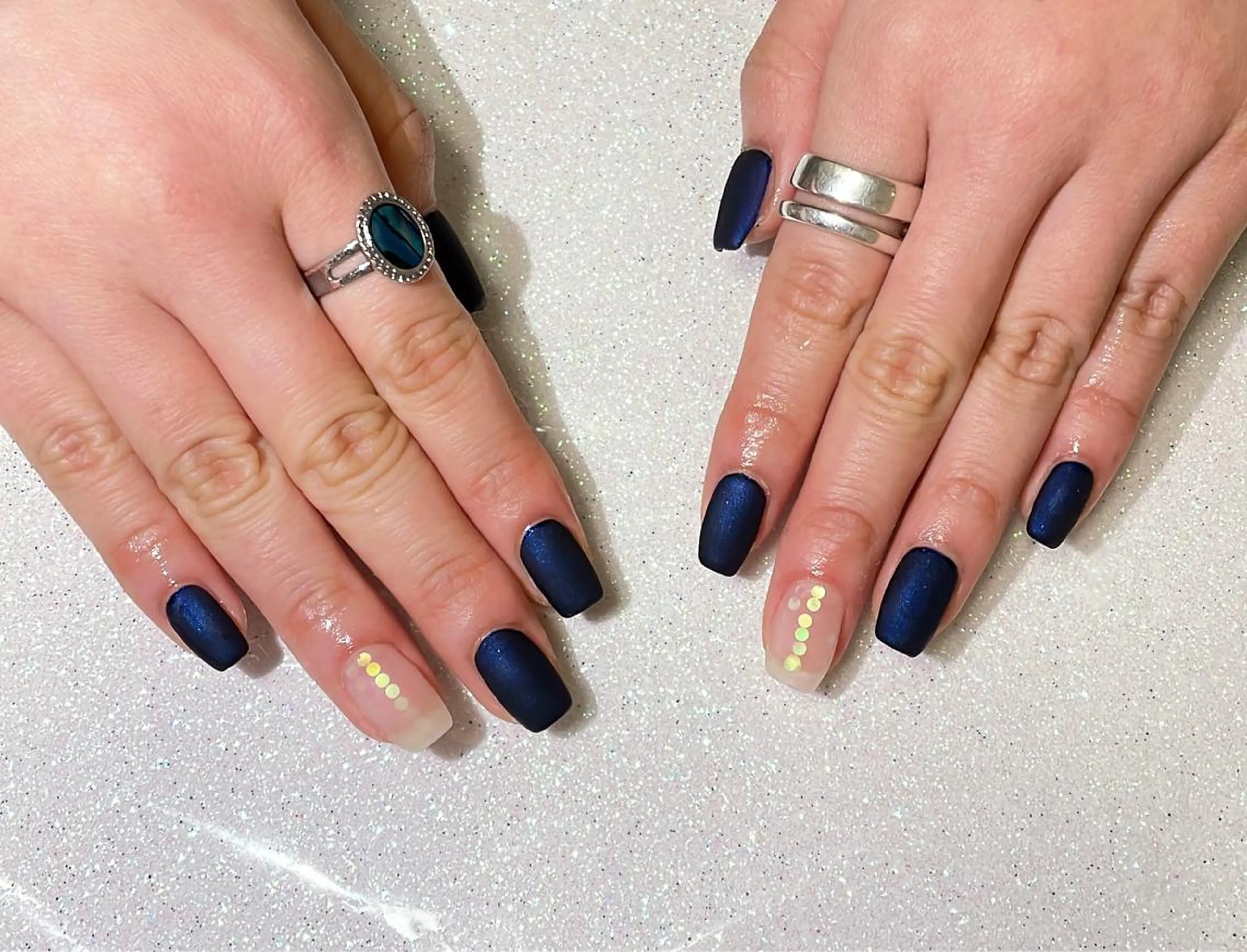 ネイル ハンドネイル VIERU 🌈🎀💖のネイルデザイン