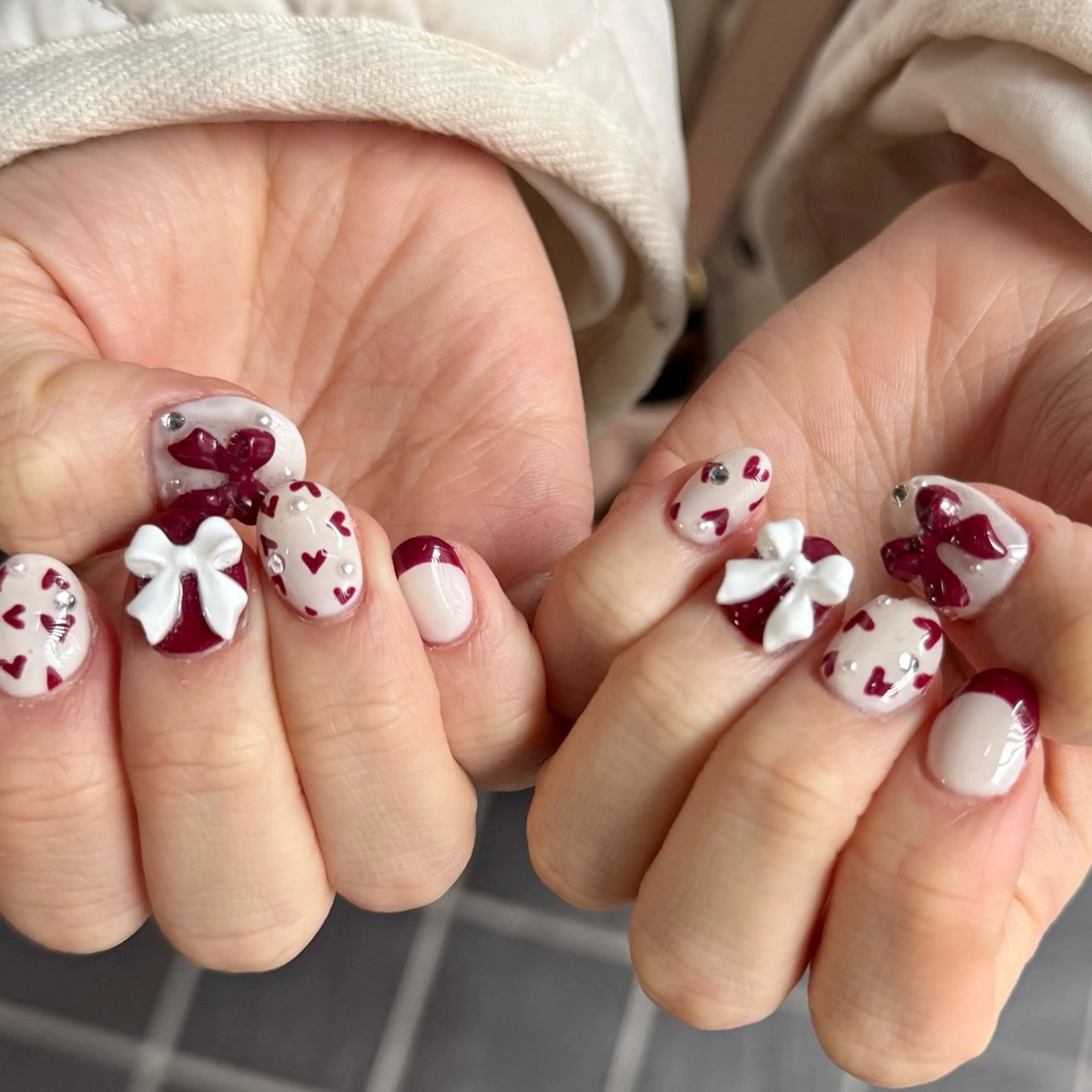 ミディアム 小川 柚香のネイルデザイン