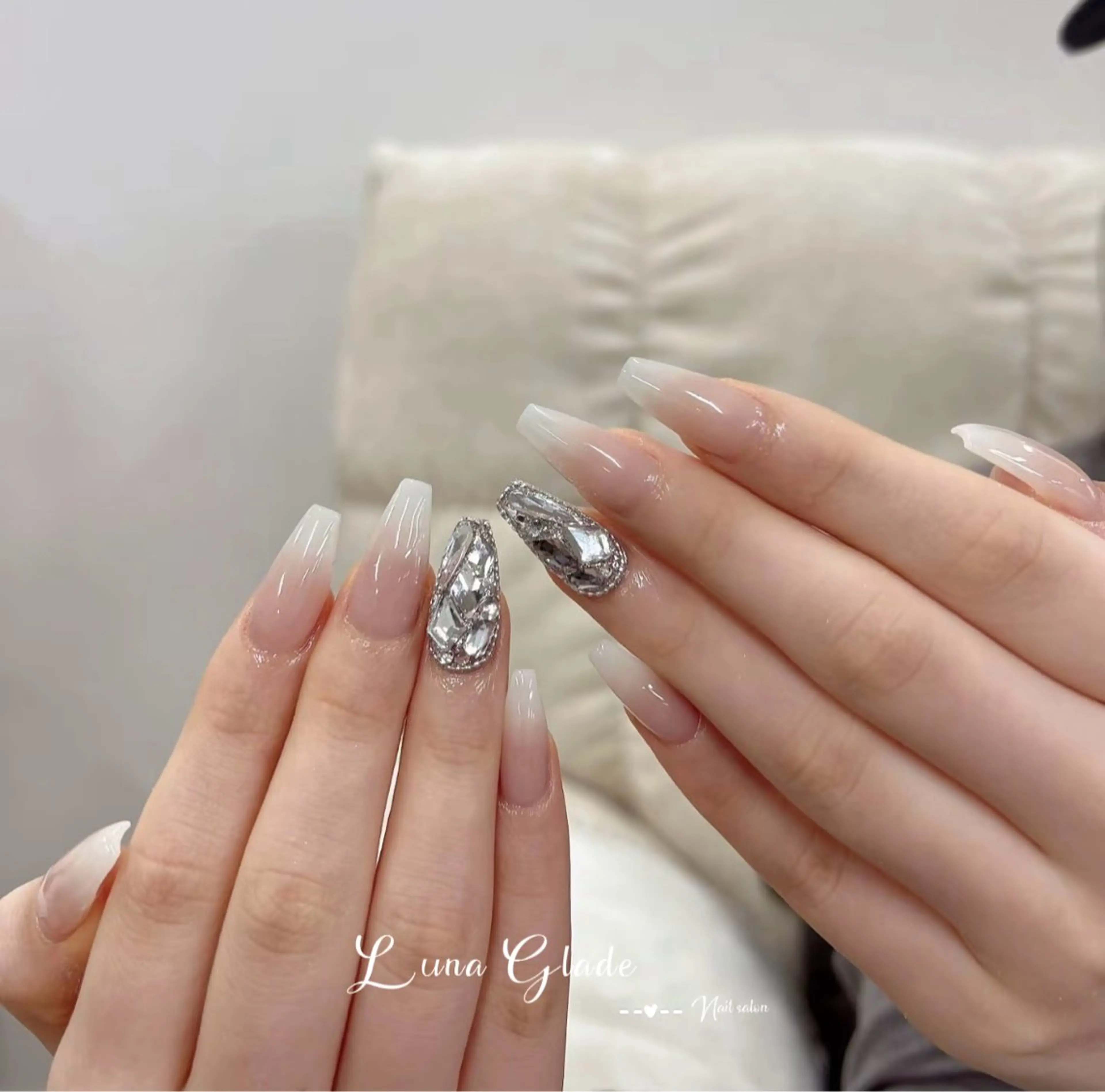 ネイル ハンドネイル Luna Glade Nail Salon所属・Luna Gladeのネイルデザイン